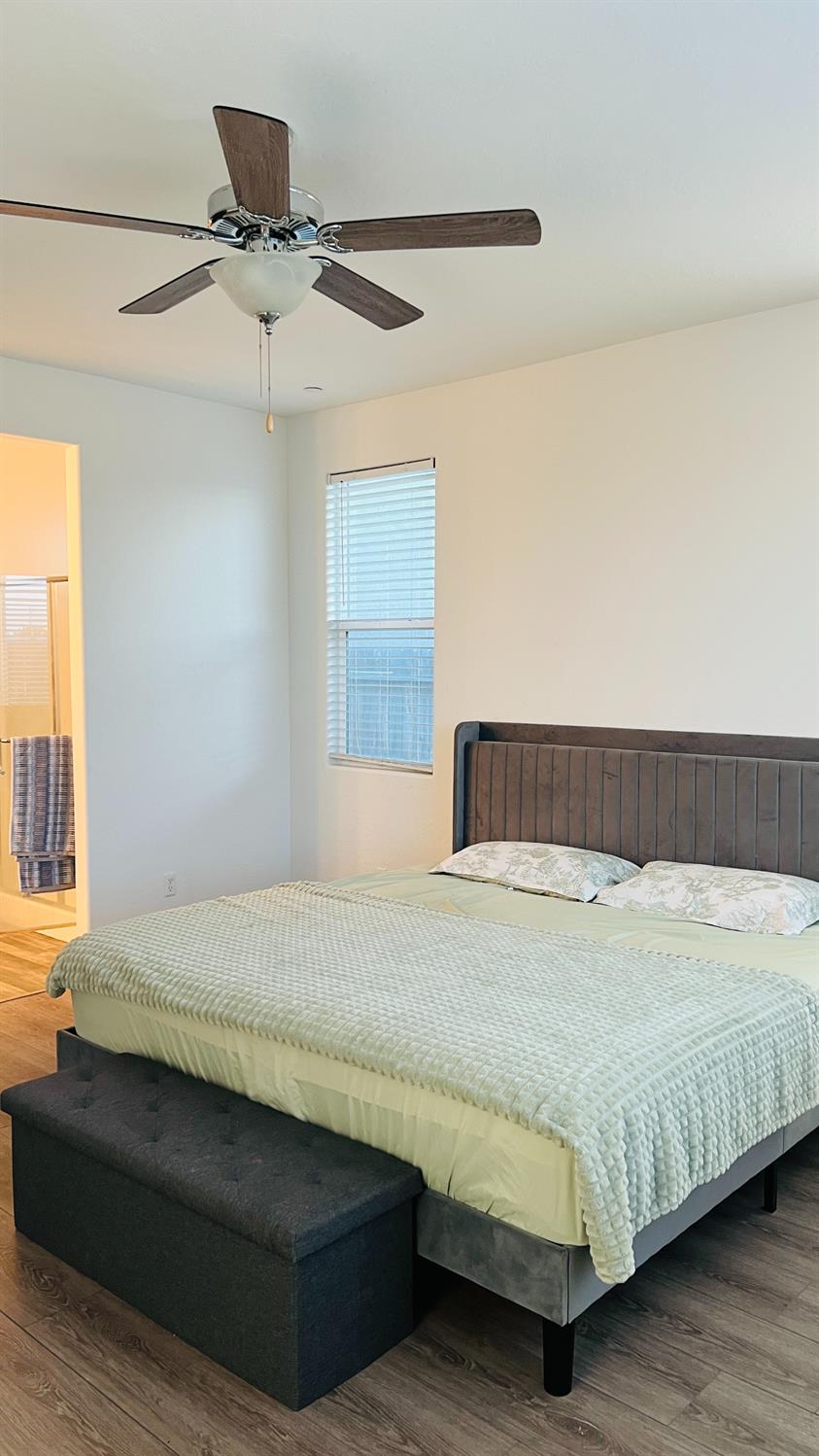 14338 W El Mar Ave, Kerman, CA 93630