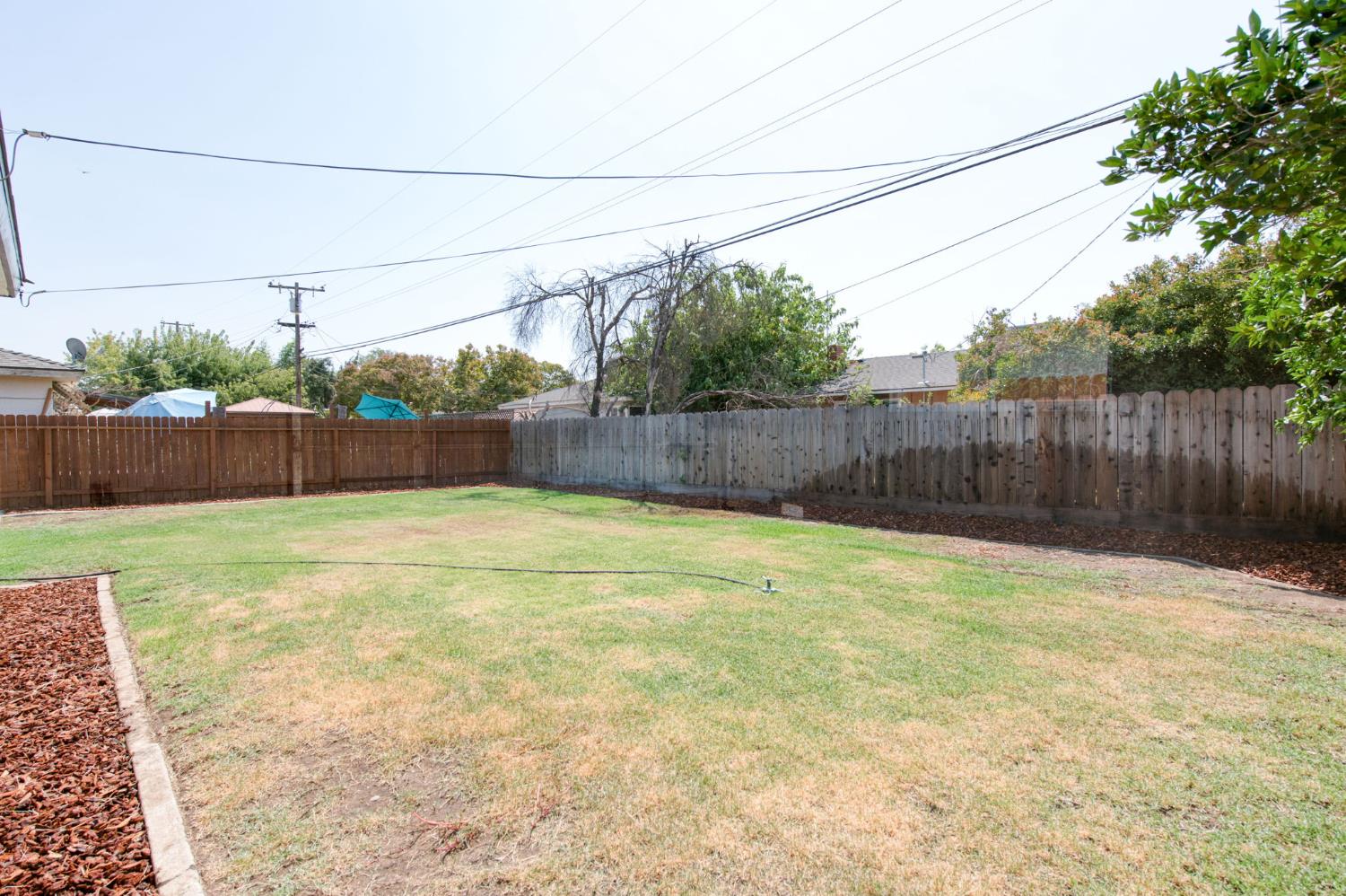 3812 E Bellaire Way, Fresno, CA 93726