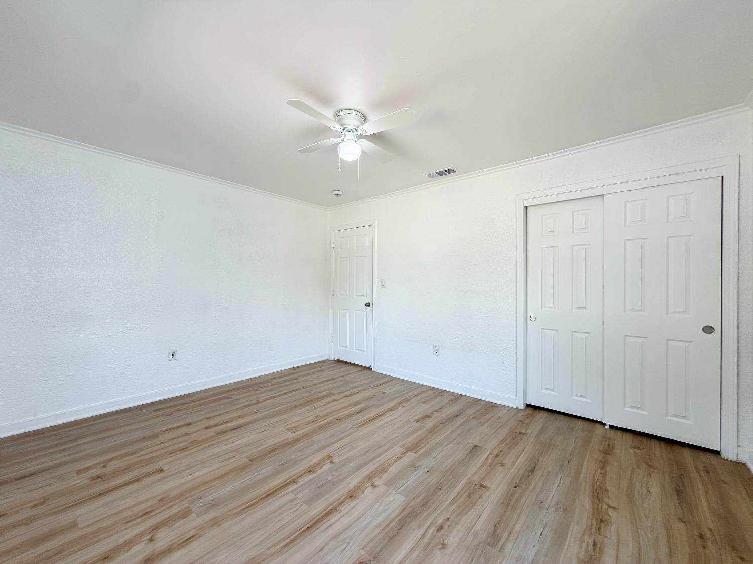 1410 E Shields Ave, Fresno, CA 93704