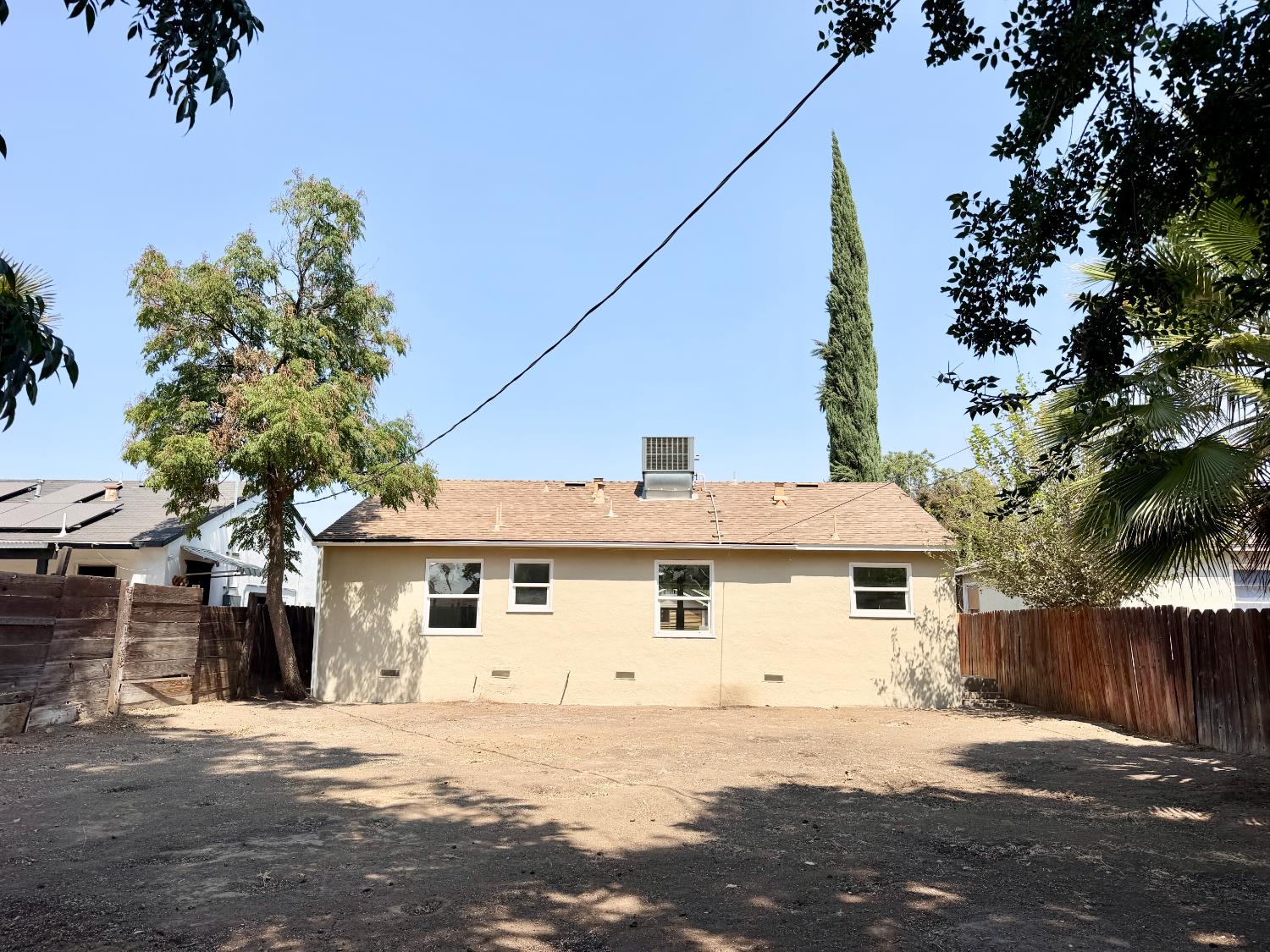 1410 E Shields Ave, Fresno, CA 93704