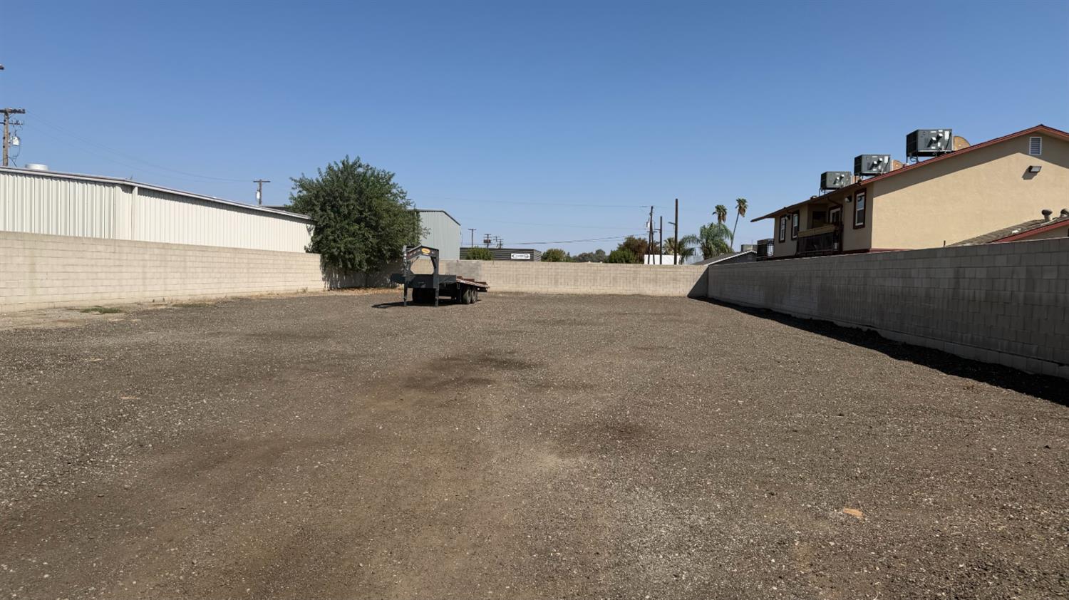 4723 E Olive Ave, Fresno, CA 93702