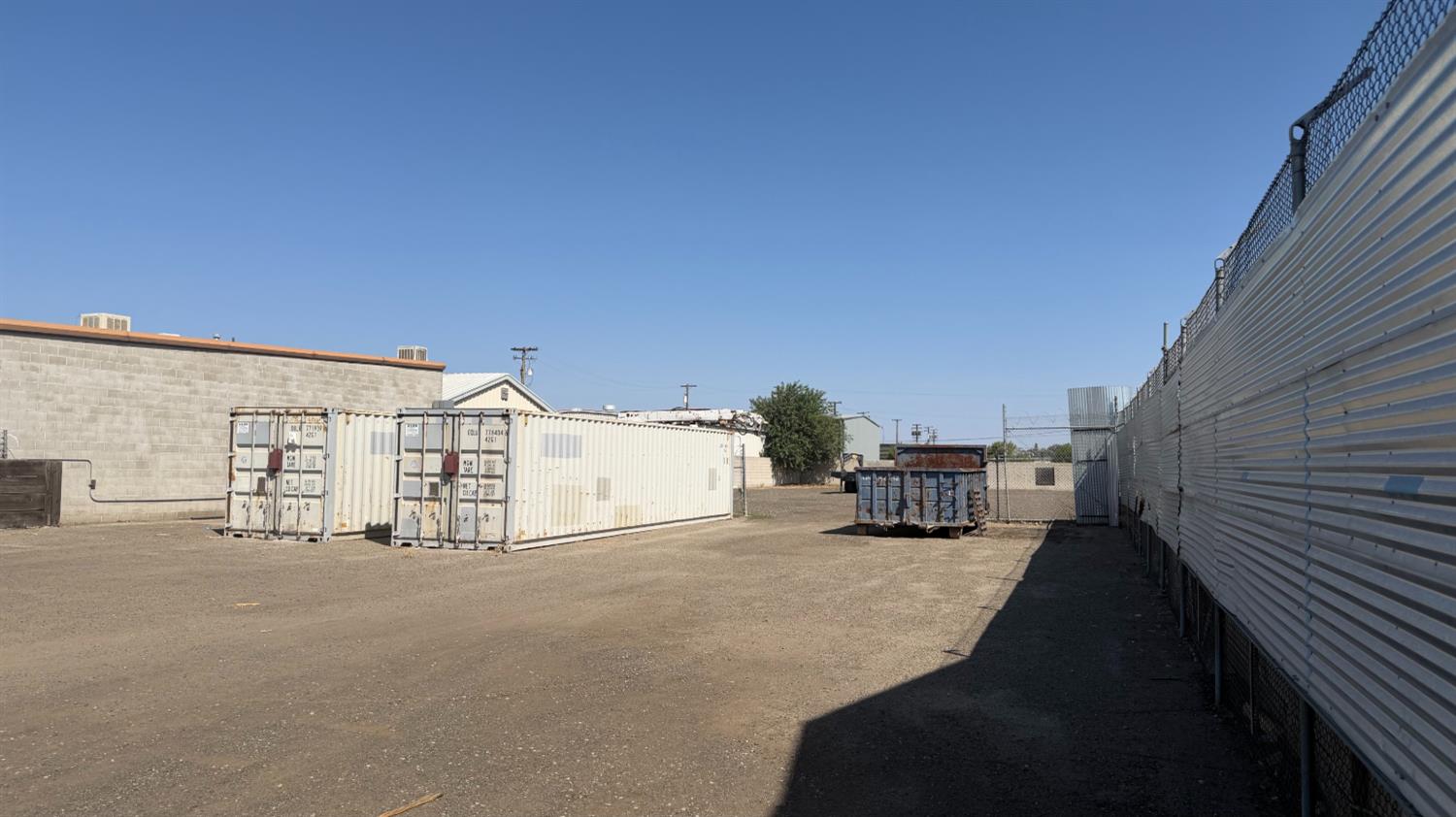 4723 E Olive Ave, Fresno, CA 93702