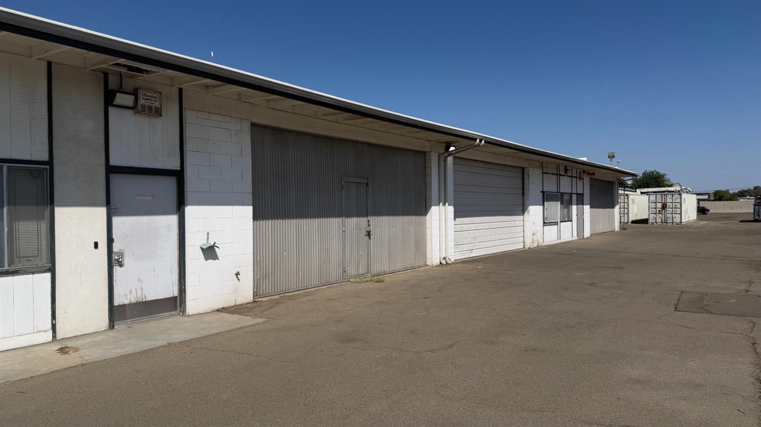 4723 E Olive Ave, Fresno, CA 93702