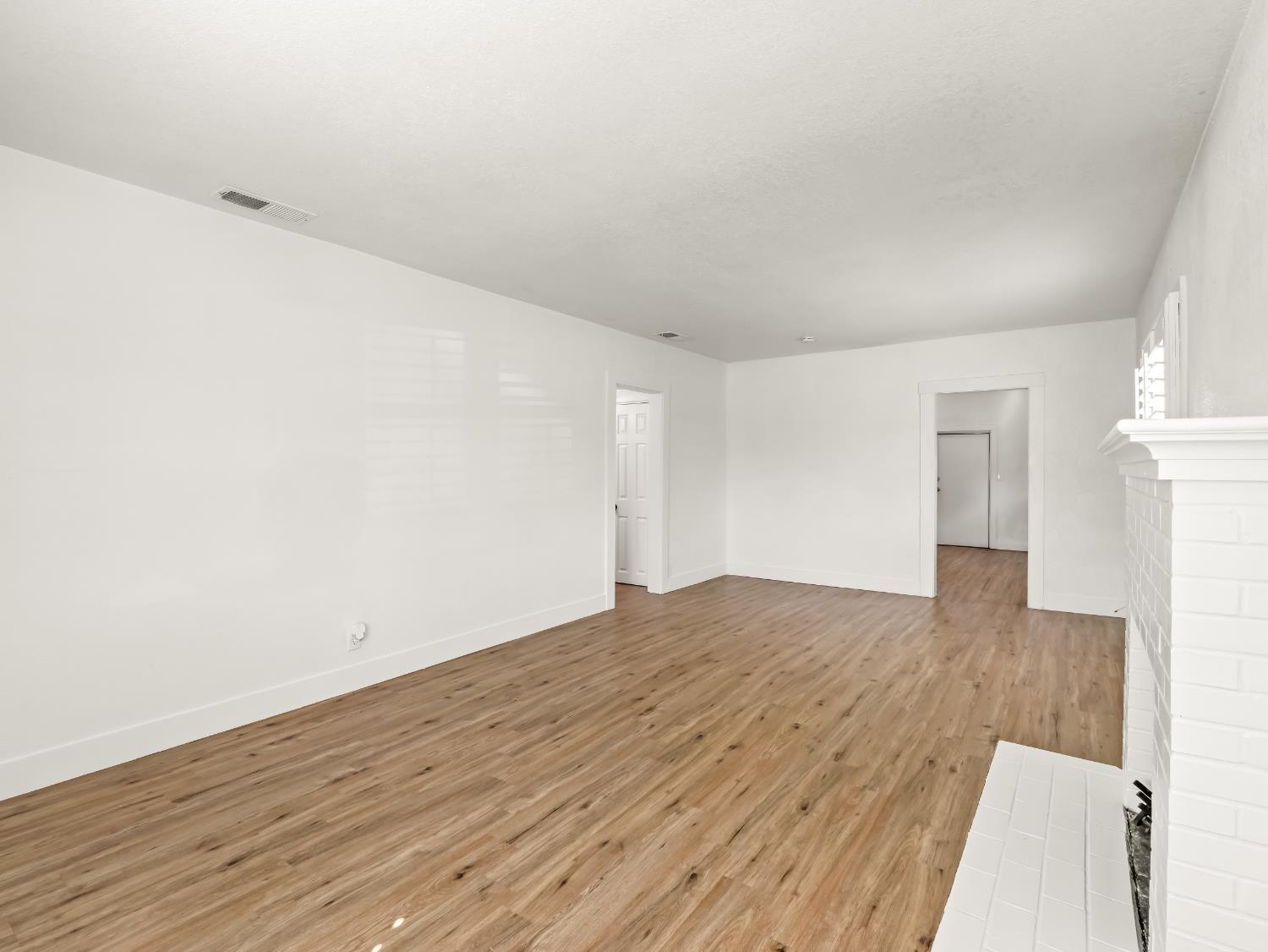 736 N Farris Ave, Fresno, CA 93728