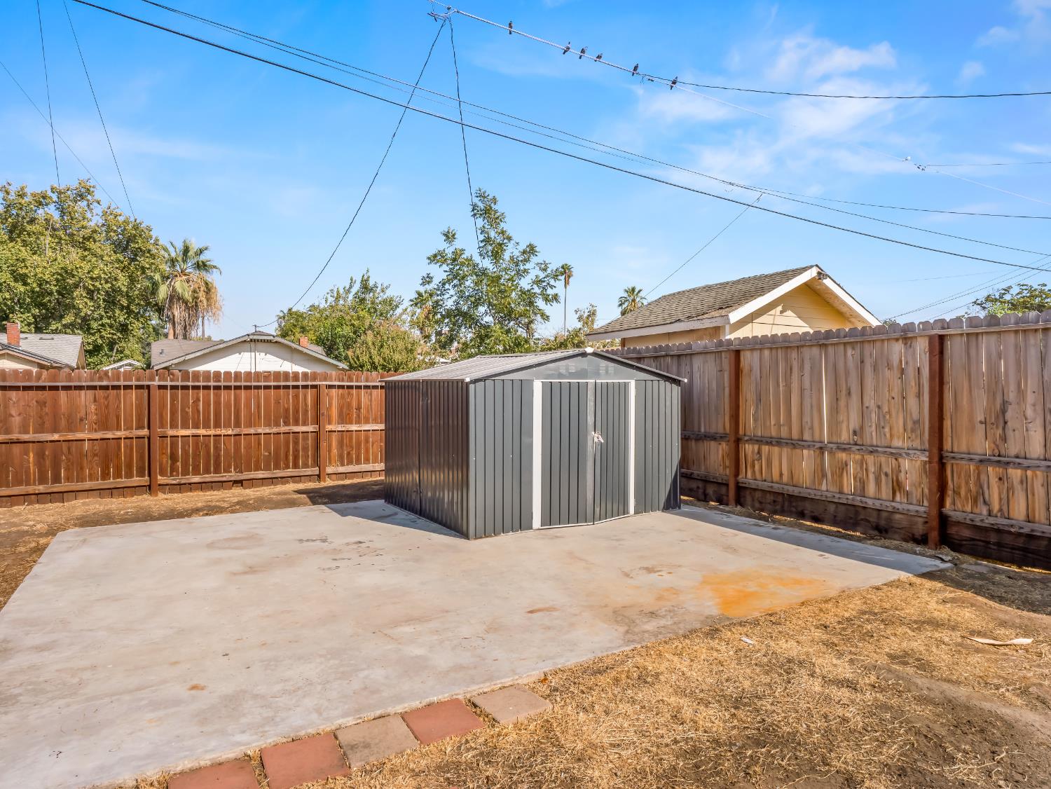 736 N Farris Ave, Fresno, CA 93728