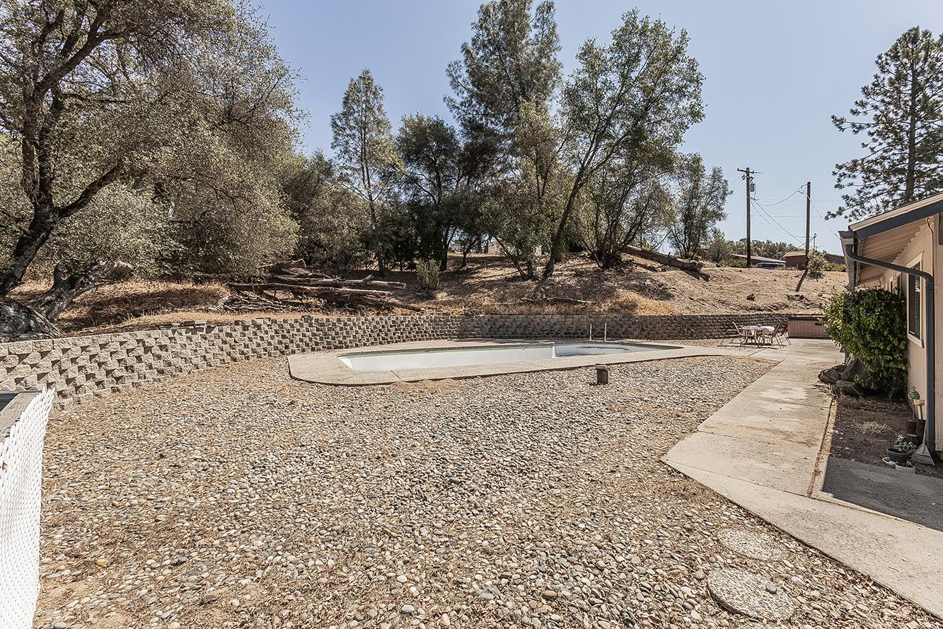 40237 Alerna Way, Oakhurst, CA 93644