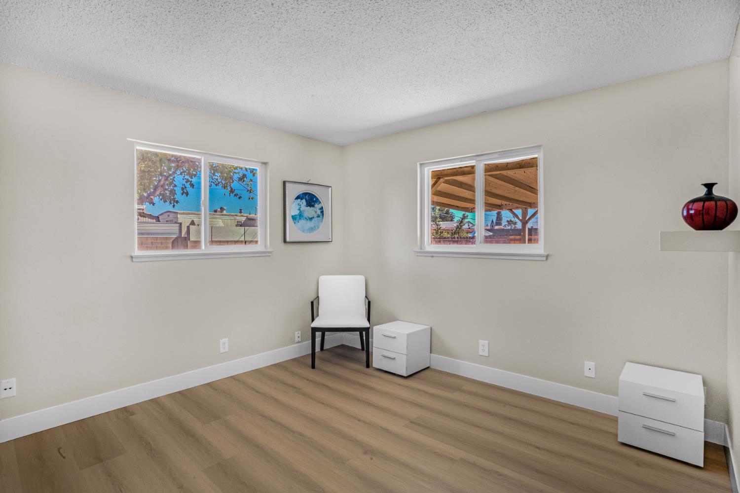 154 W Palo Alto Ave, Fresno, CA 93704