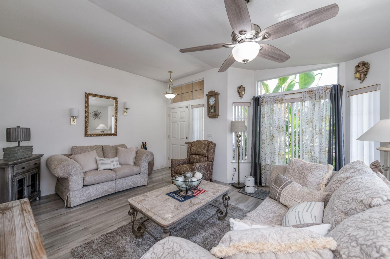 6281 N Babigian, Fresno, CA 93722