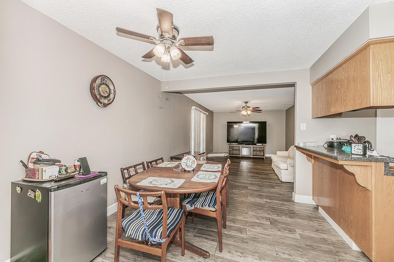 1145 Van Ct, Hanford, CA 93230