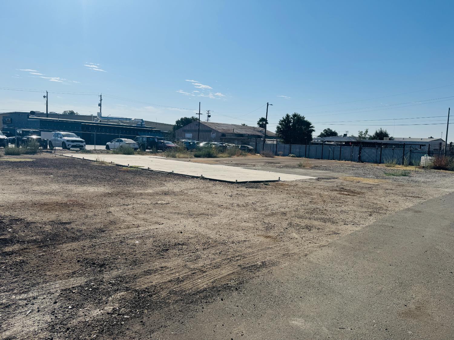 2021 E Home Ave, Fresno, CA 93703