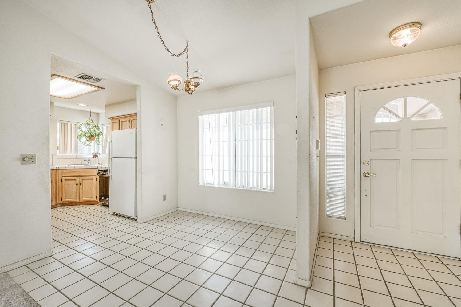 6706 N Chestnut Ave #103, Fresno, CA 93710