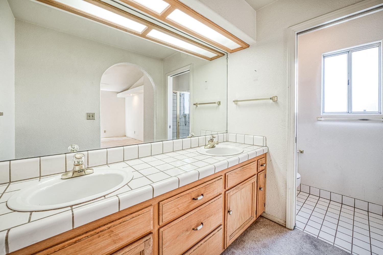 6706 N Chestnut Ave #103, Fresno, CA 93710