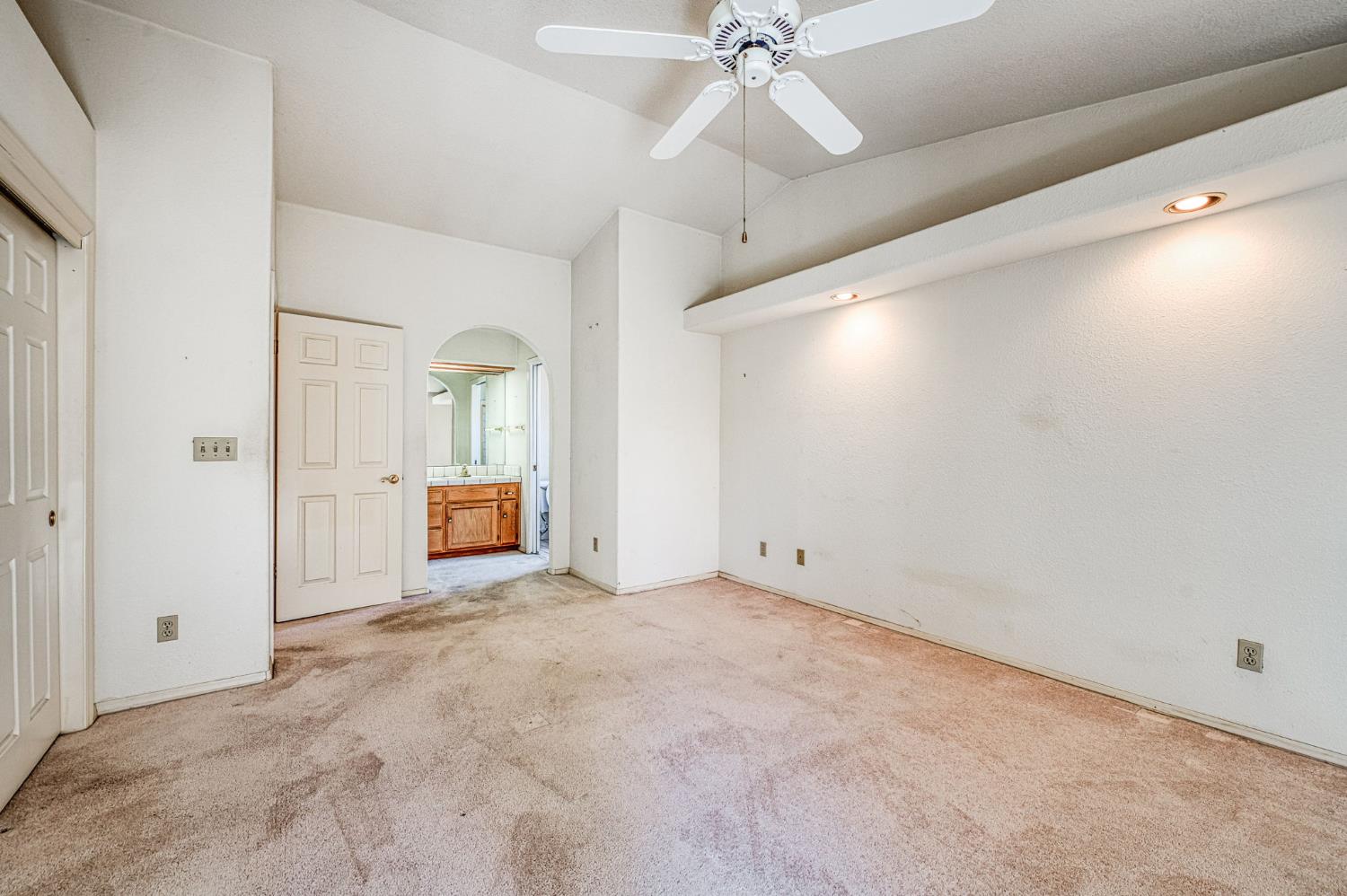 6706 N Chestnut Ave #103, Fresno, CA 93710