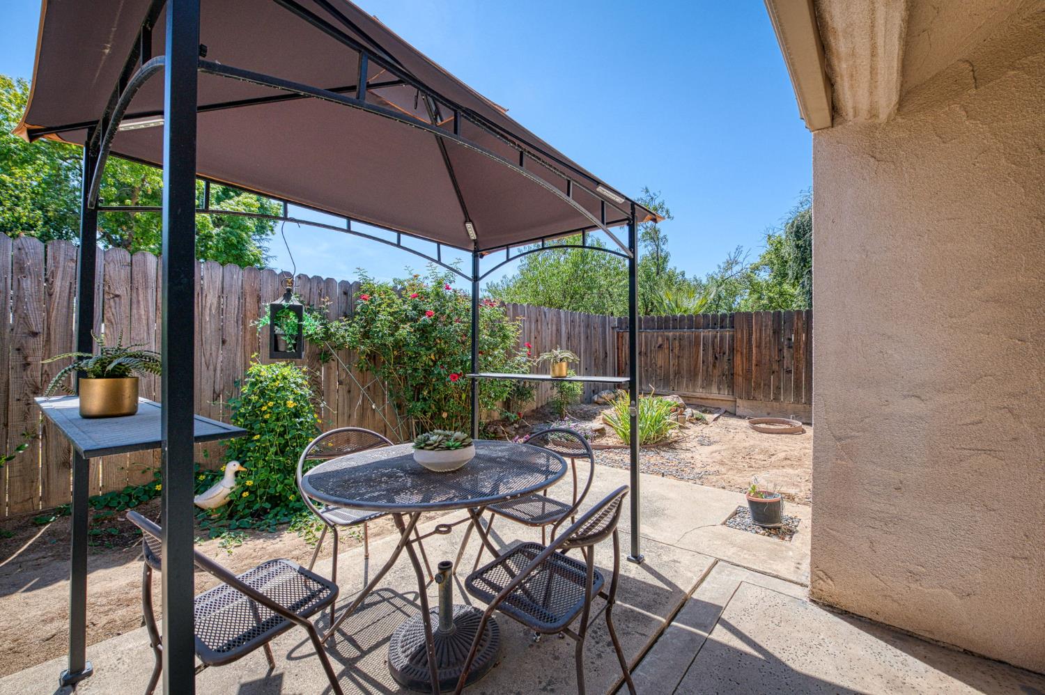6706 N Chestnut Ave #103, Fresno, CA 93710