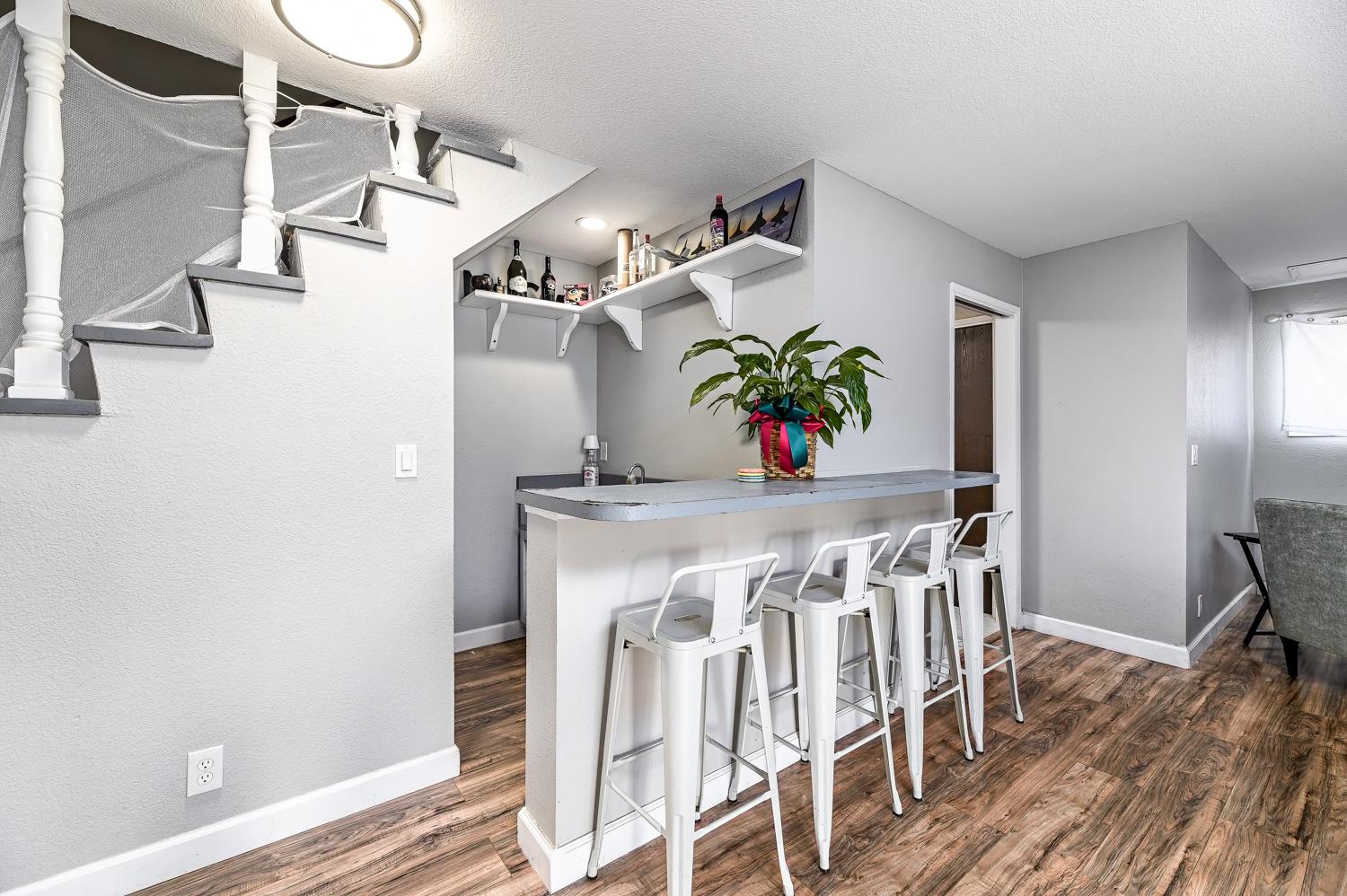 1248 Ashland Dr, Lemoore, CA 93245