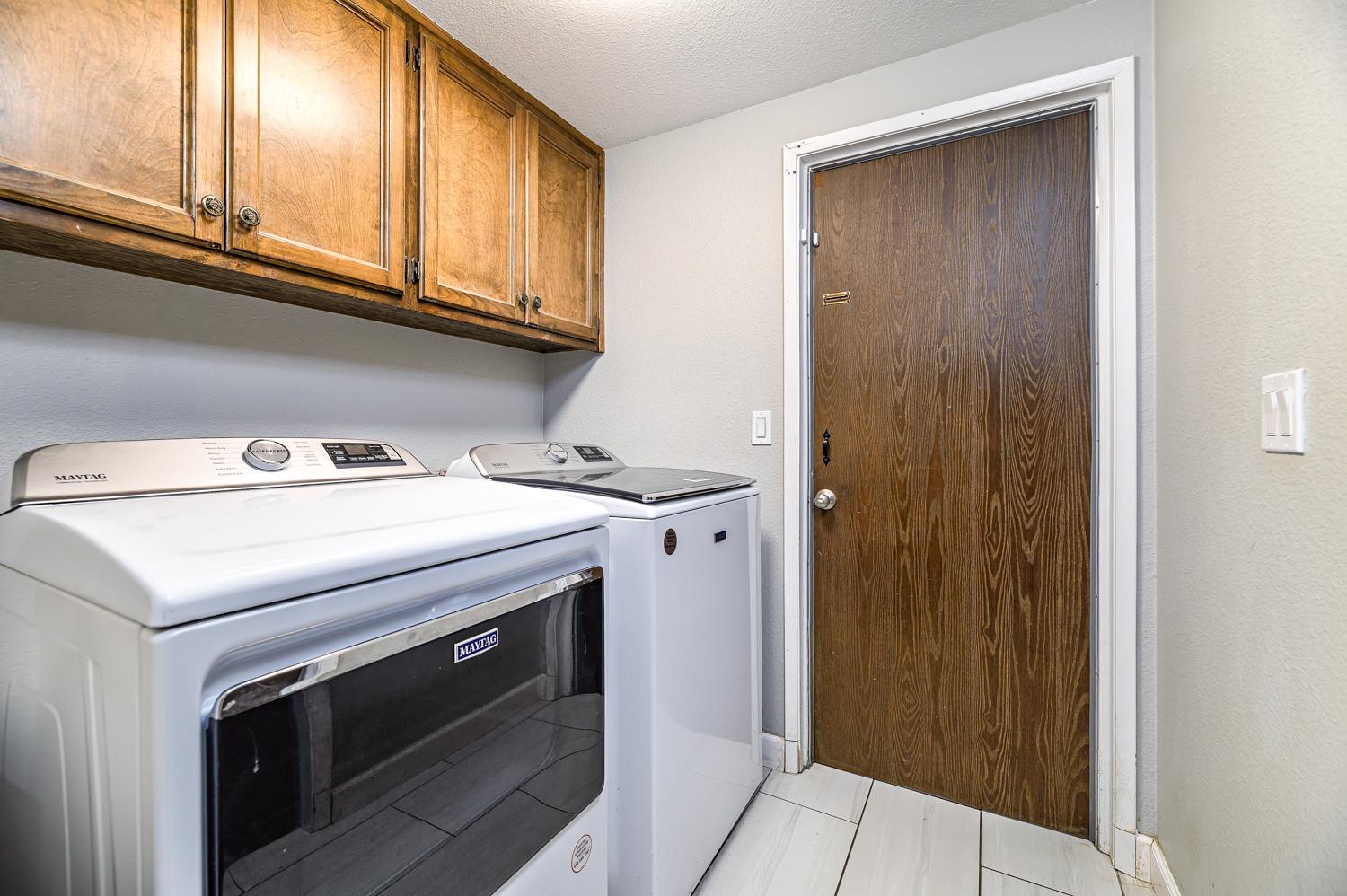 1248 Ashland Dr, Lemoore, CA 93245