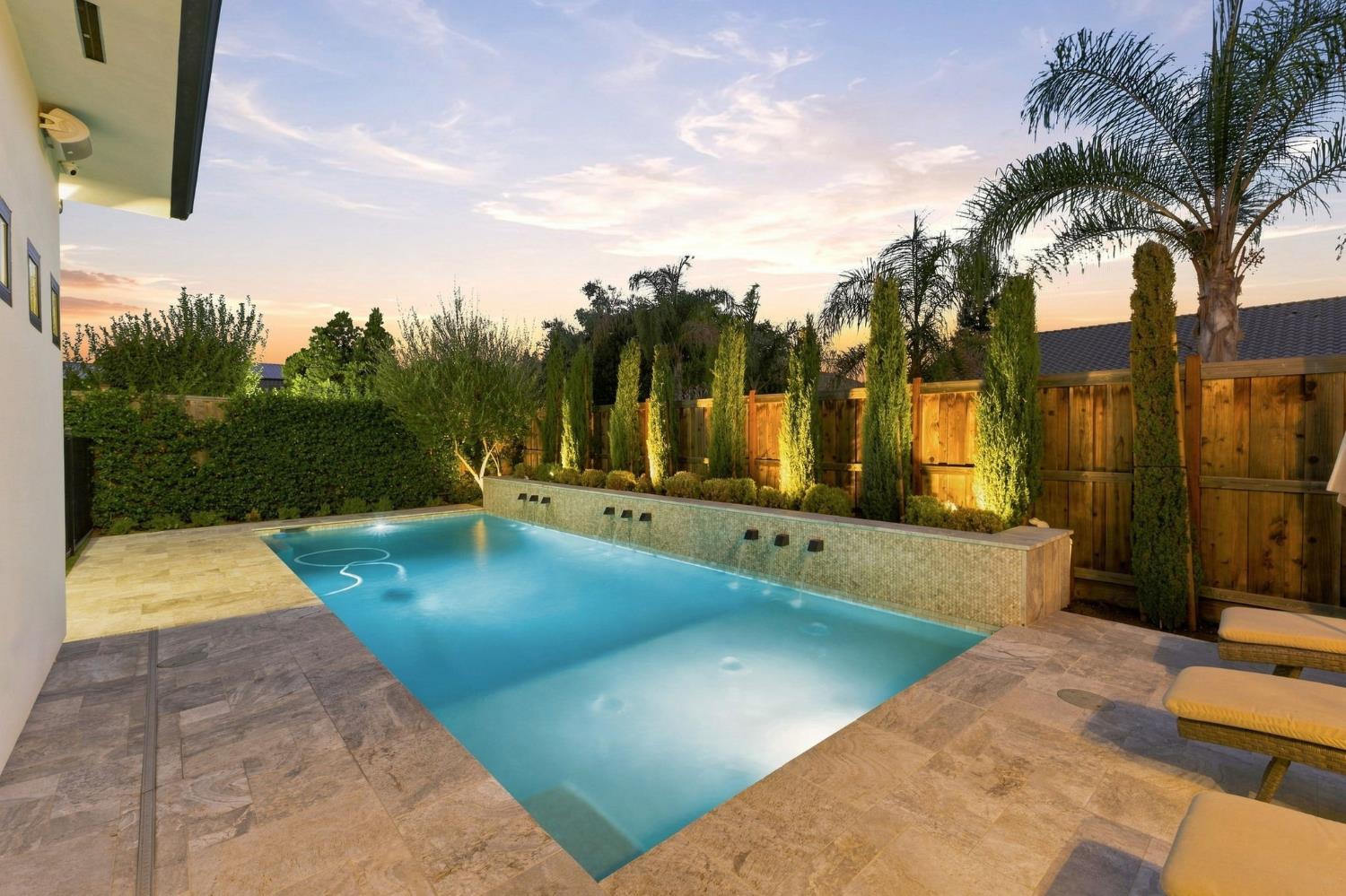 2553 21St Ave, Kingsburg, CA 93631