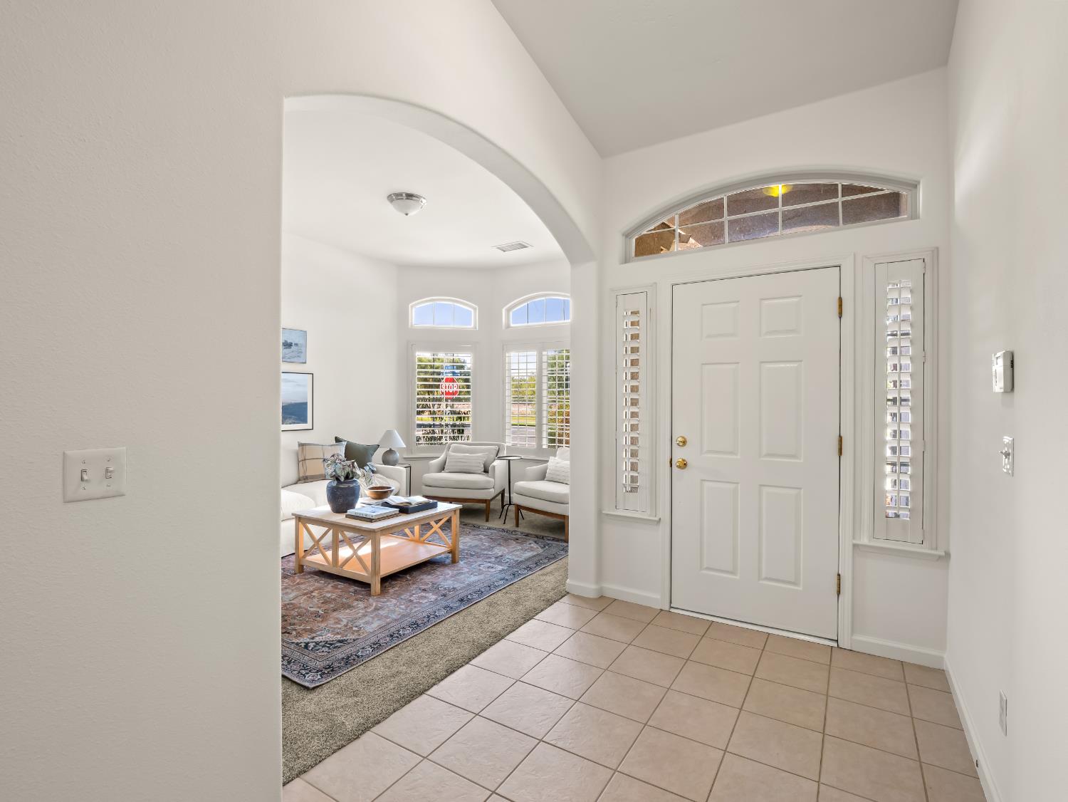 2185 Oak Ave, Sanger, CA 93657
