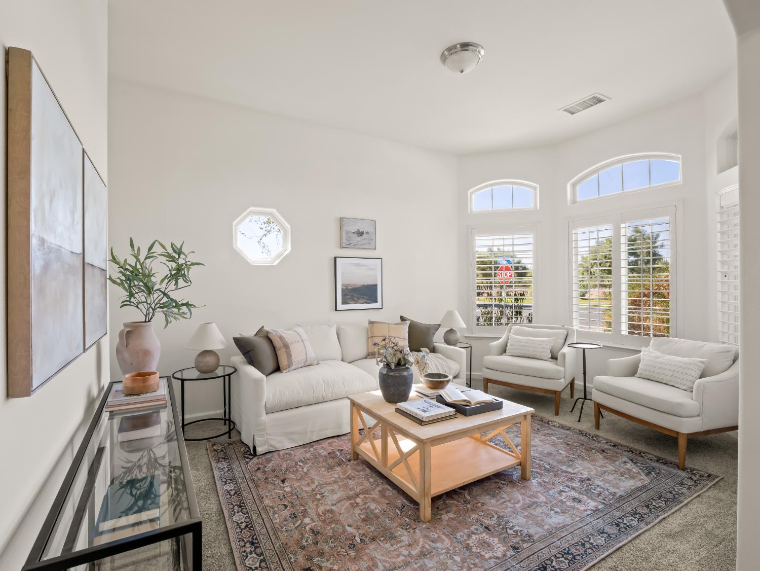 2185 Oak Ave, Sanger, CA 93657