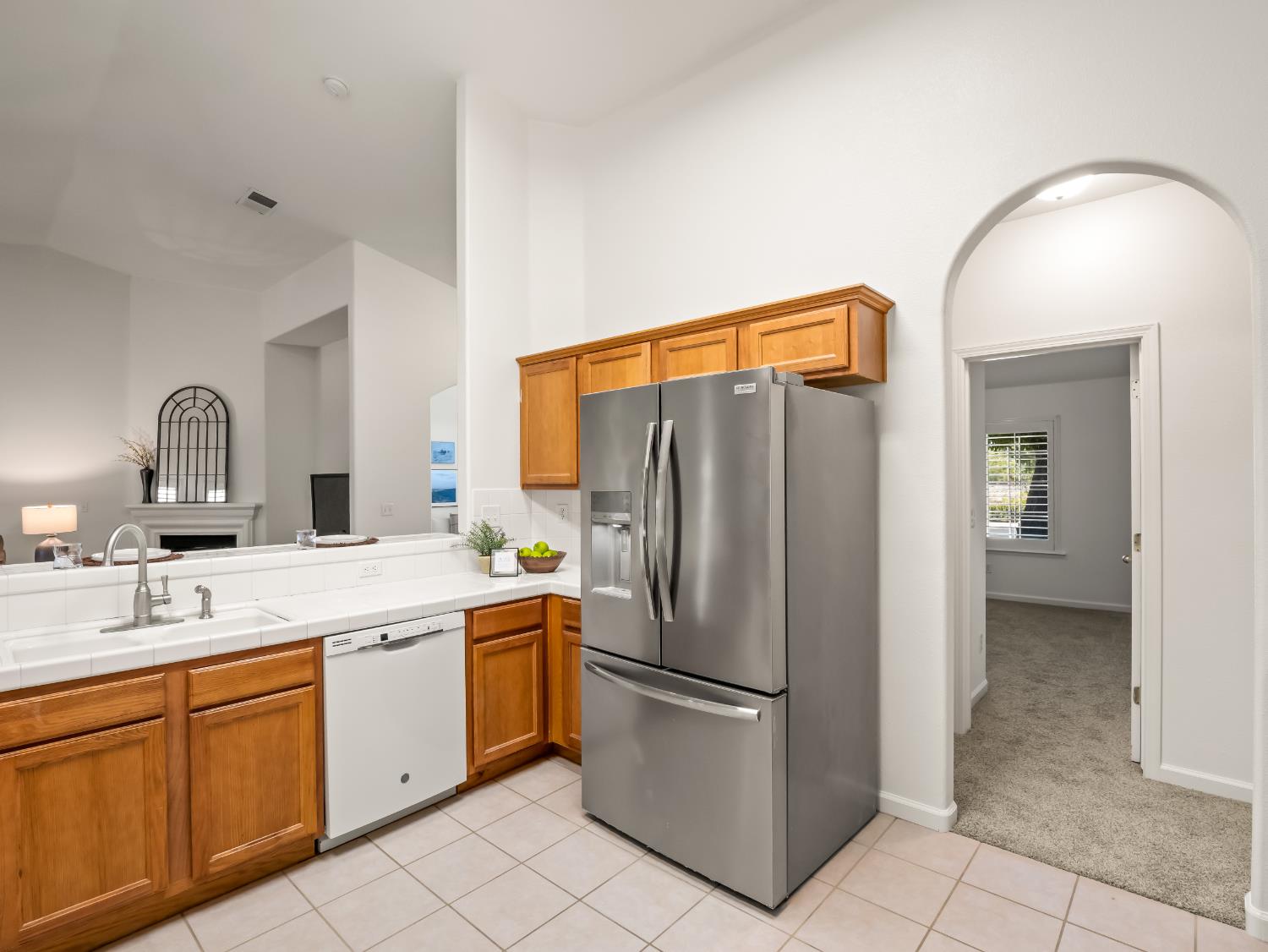 2185 Oak Ave, Sanger, CA 93657