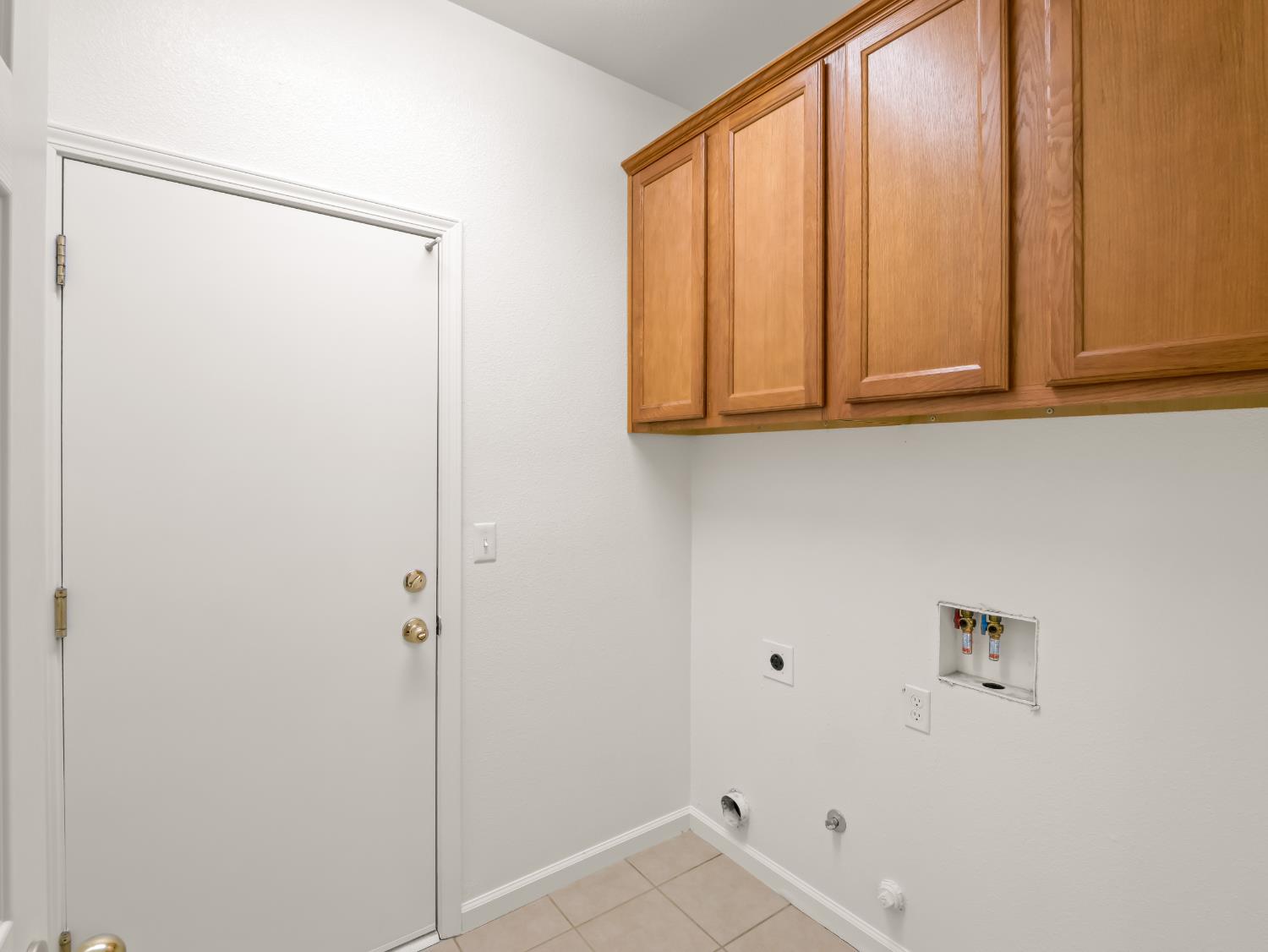 2185 Oak Ave, Sanger, CA 93657