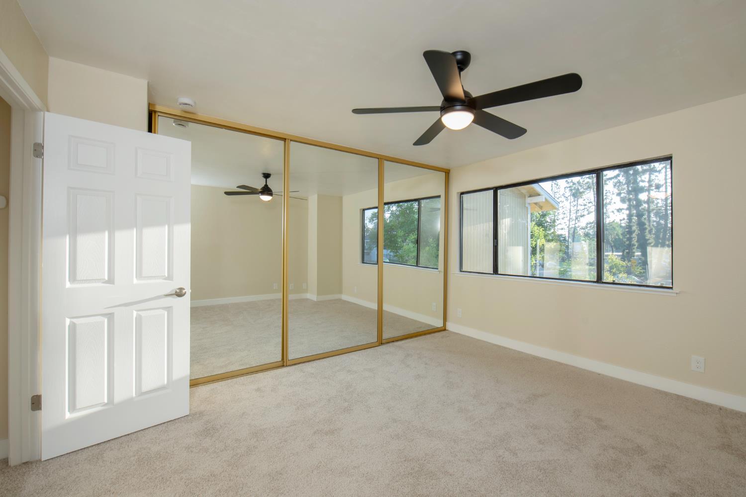 4885 N Backer Ave #151, Fresno, CA 93726