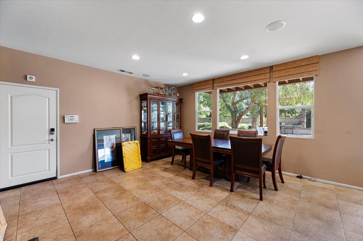 1842 Richards Pl, Upland, CA 91784