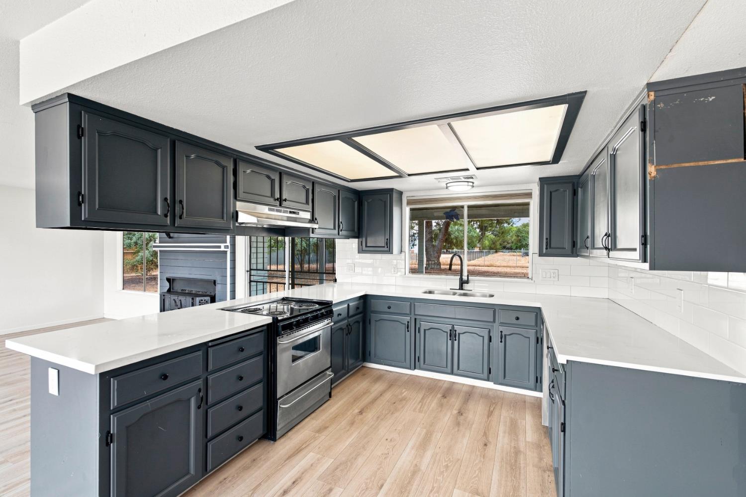 36080 Montrose Pl, Madera, CA 93636