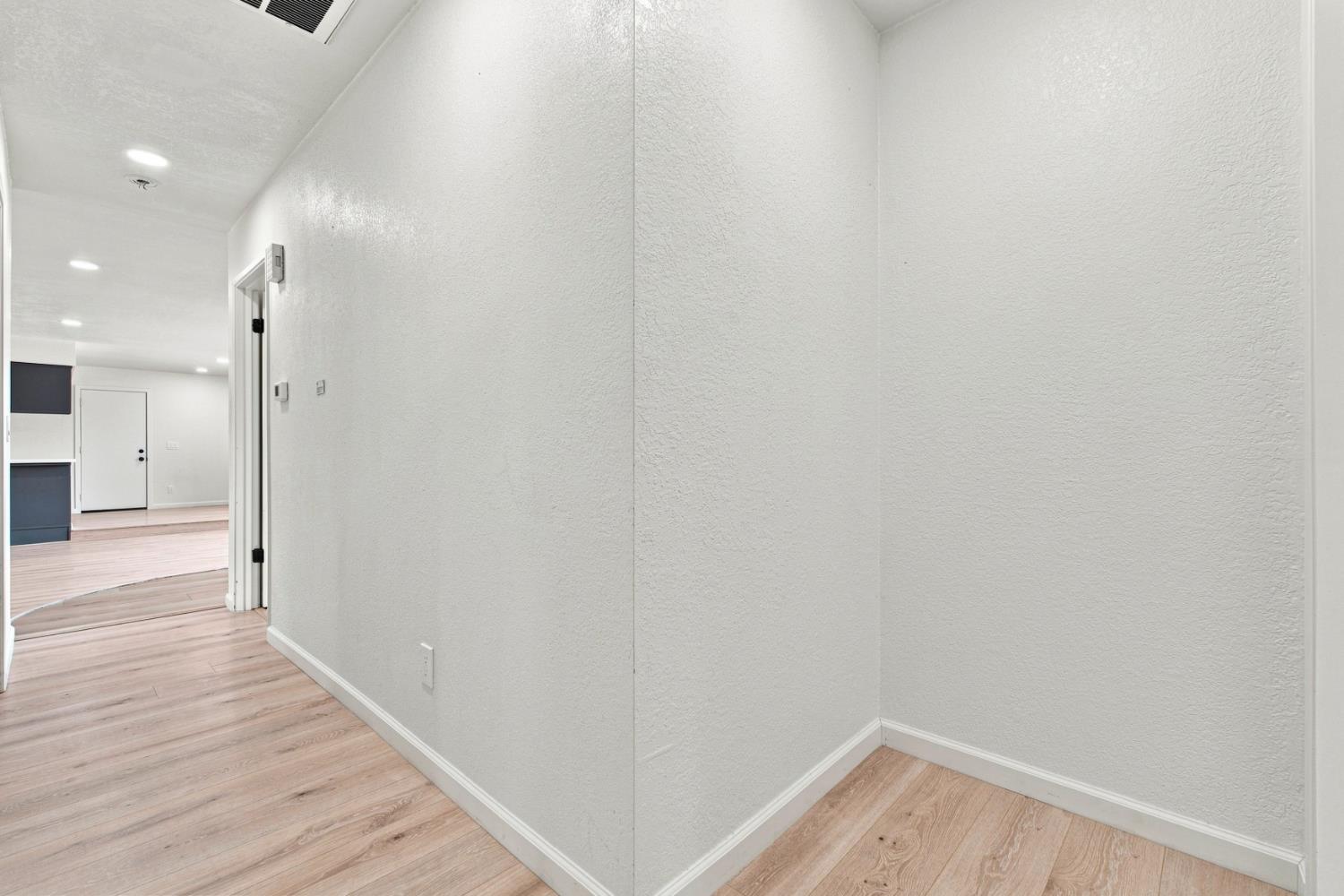 36080 Montrose Pl, Madera, CA 93636