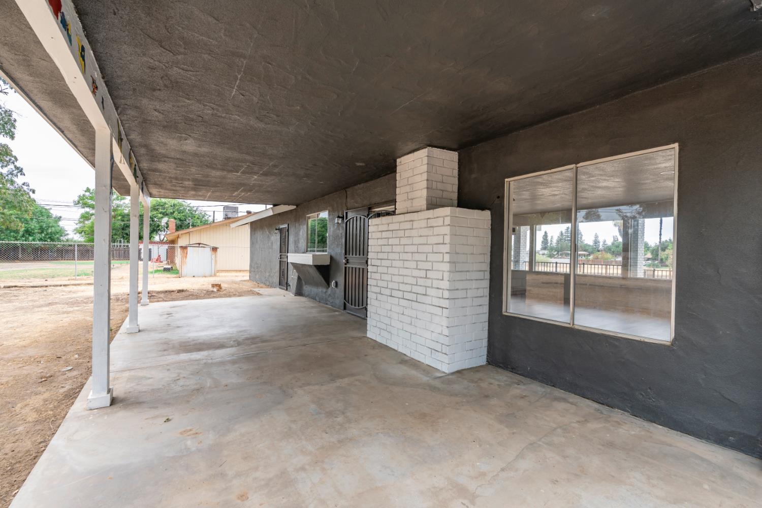 36080 Montrose Pl, Madera, CA 93636
