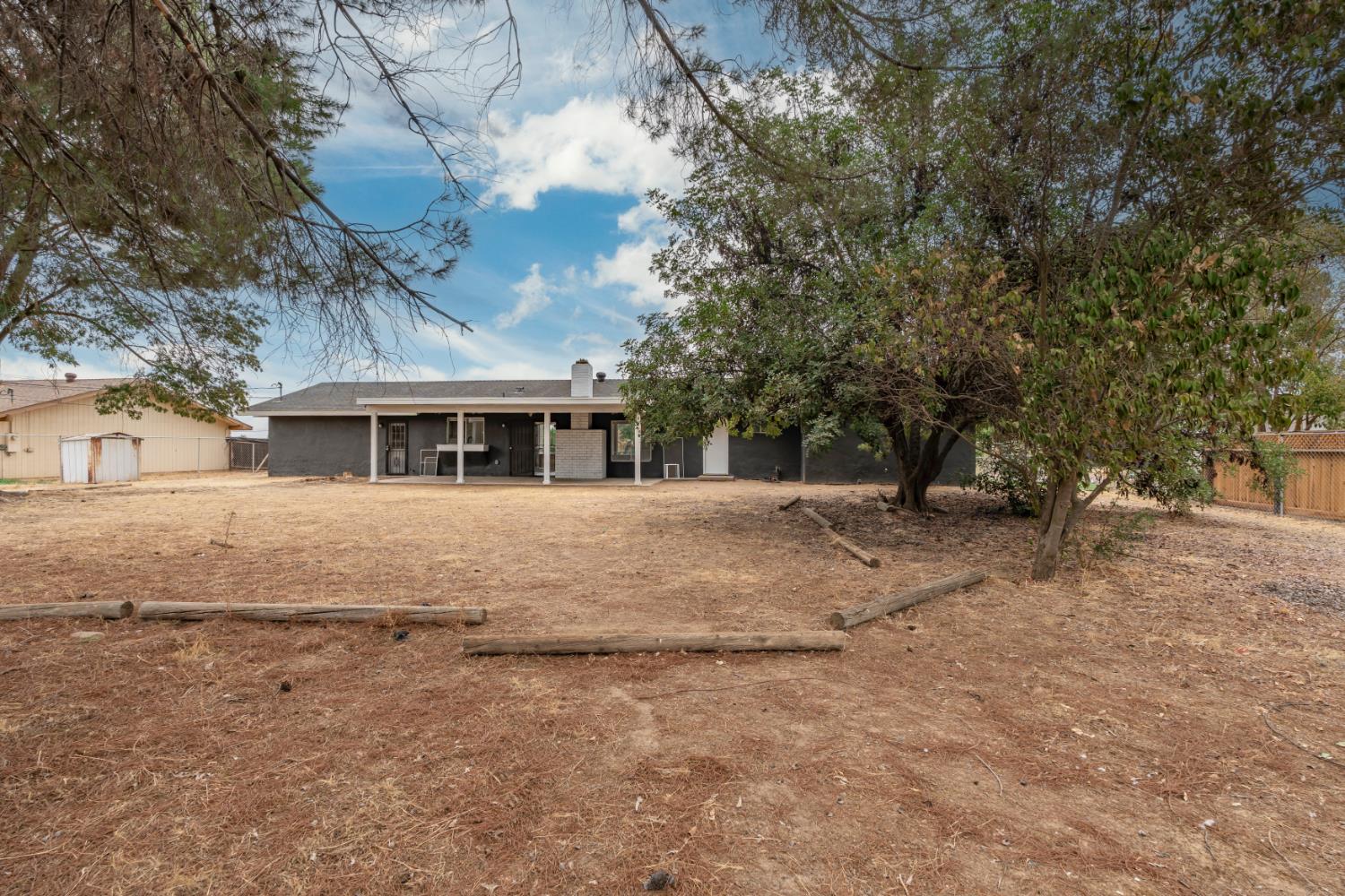 36080 Montrose Pl, Madera, CA 93636
