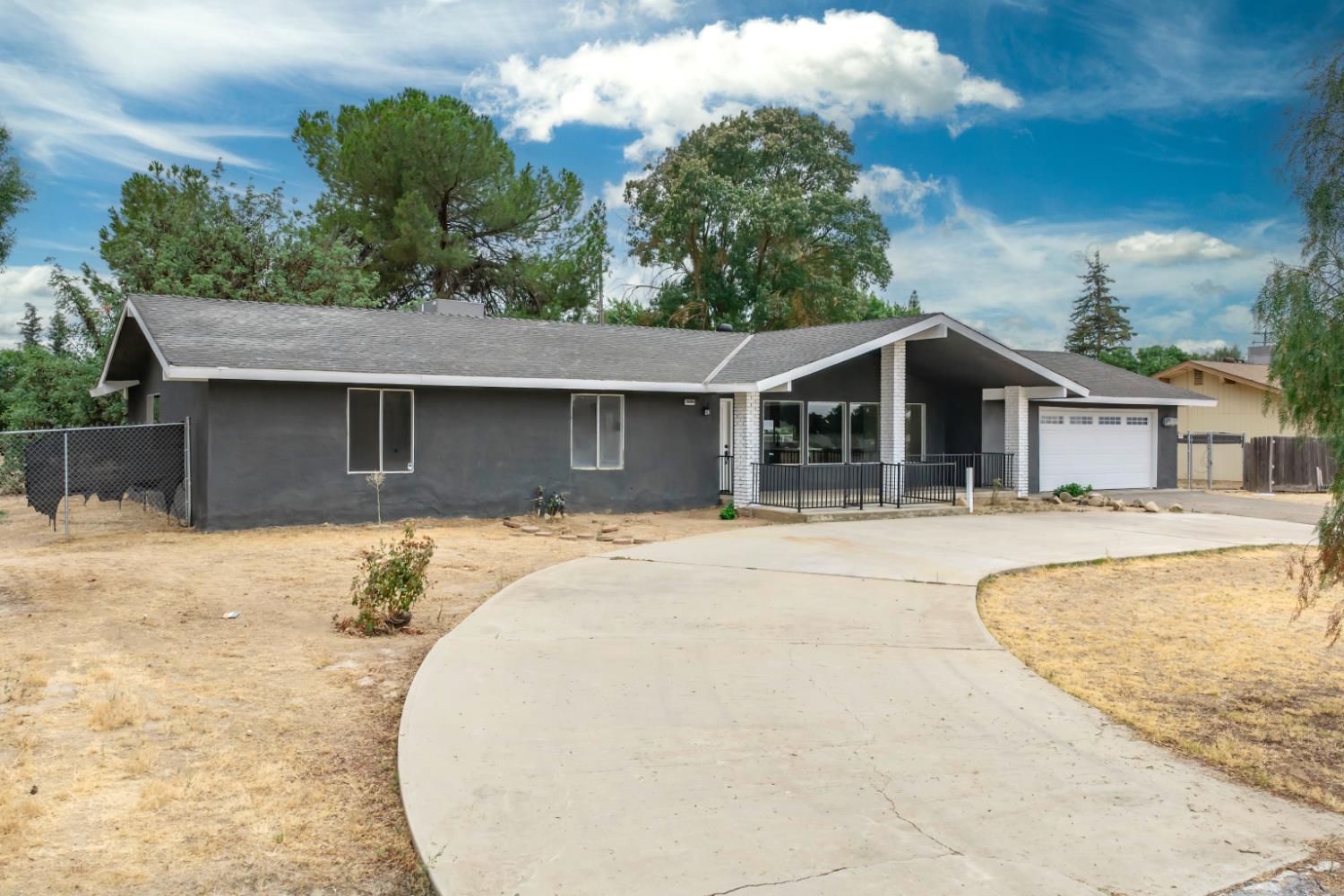 36080 Montrose Pl, Madera, CA 93636