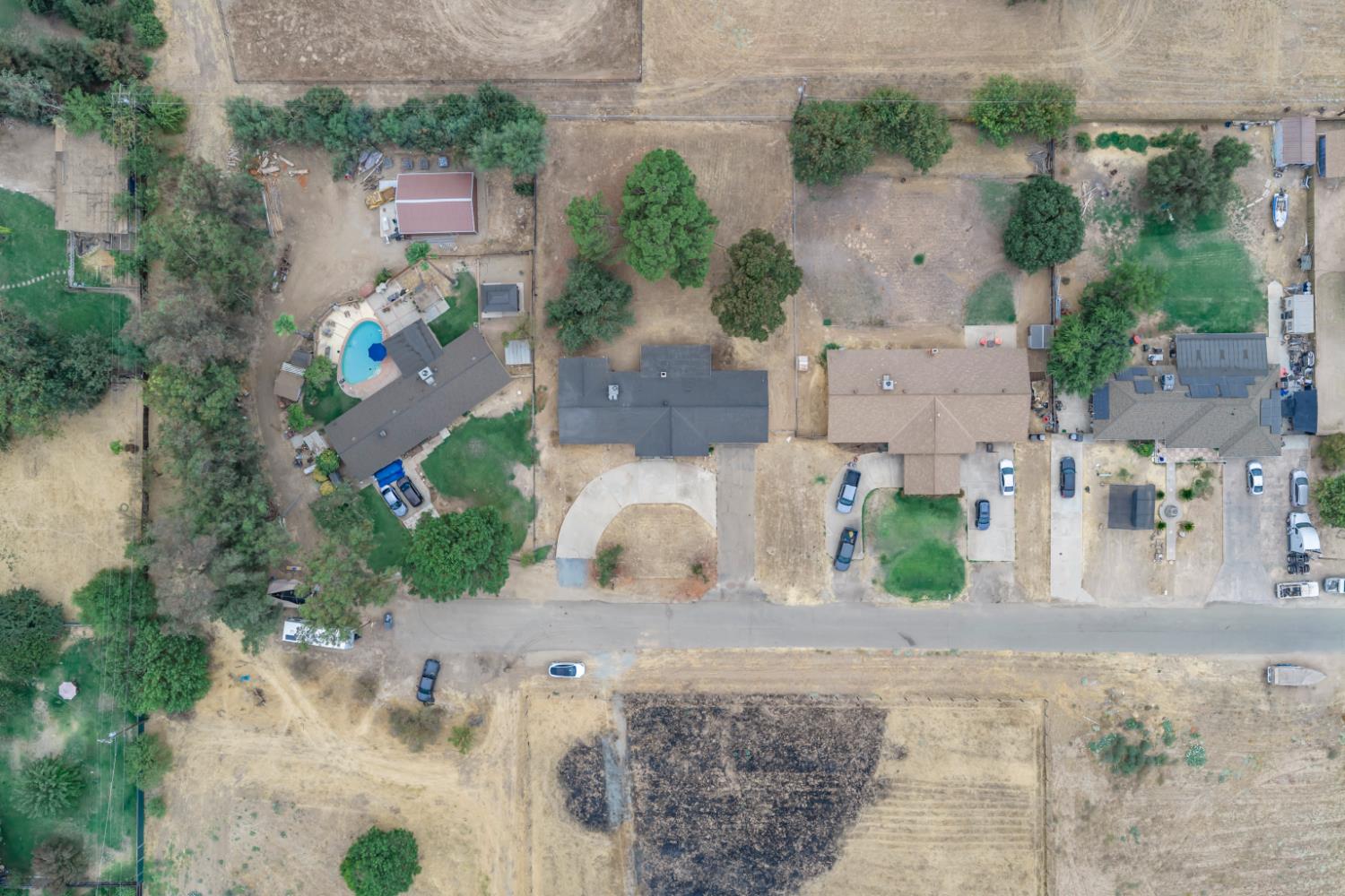 36080 Montrose Pl, Madera, CA 93636