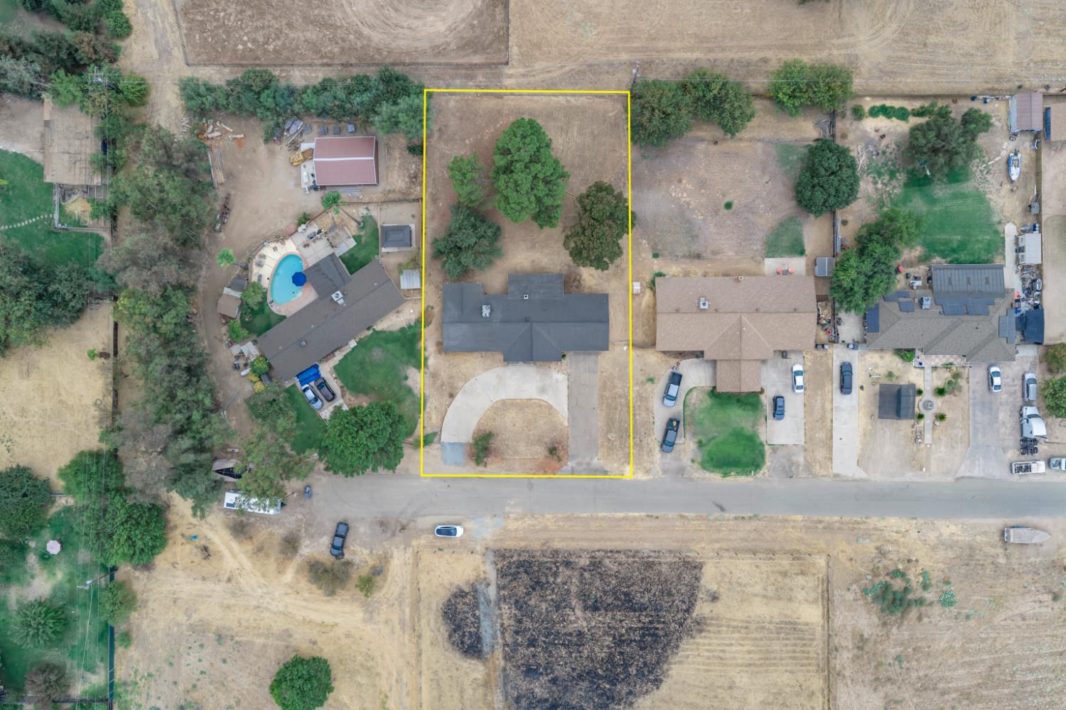 36080 Montrose Pl, Madera, CA 93636