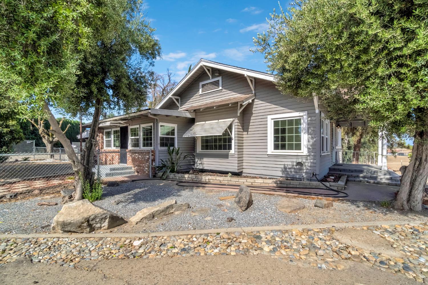 5221 S Reed Ave, Reedley, CA 93654