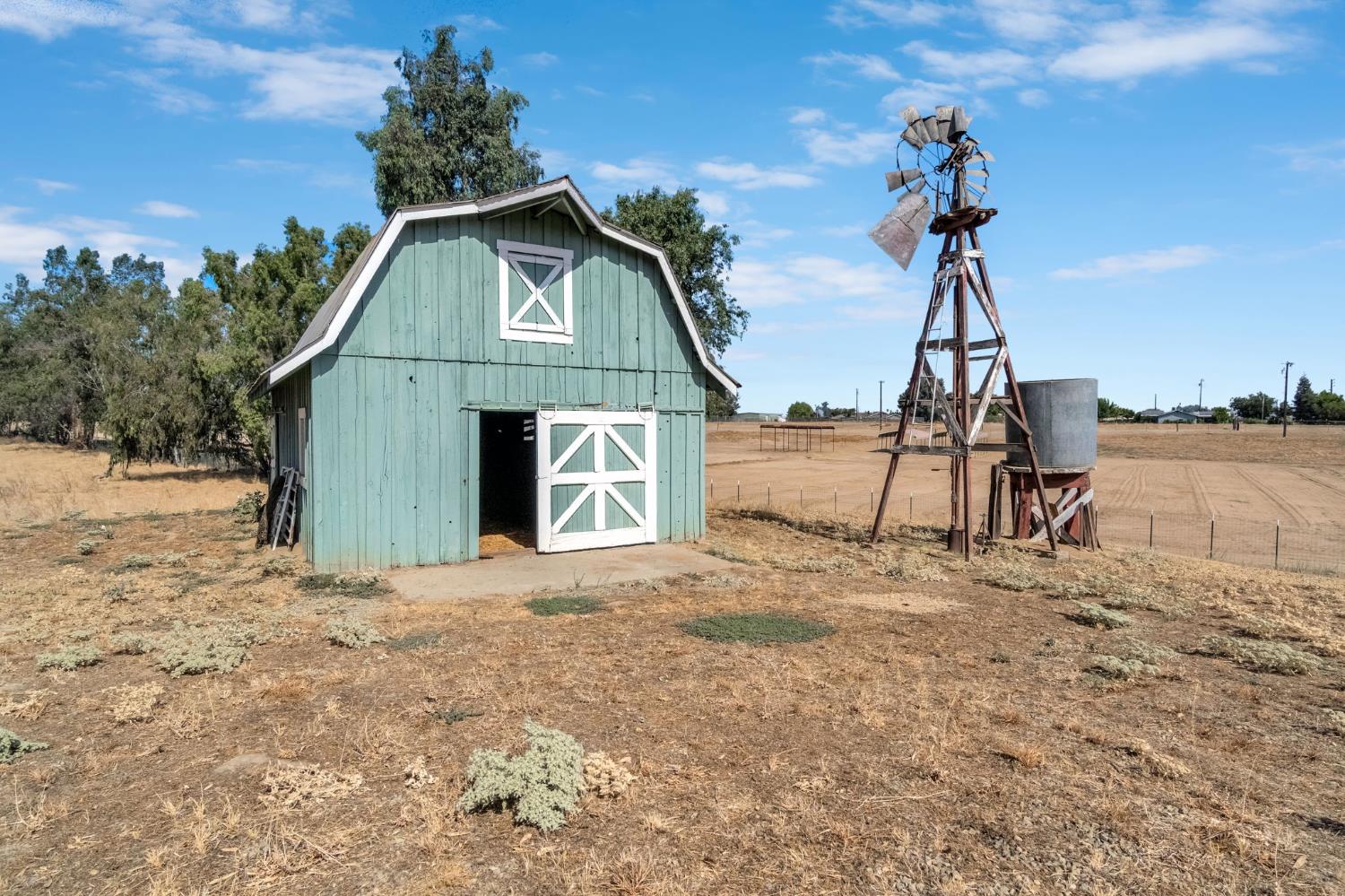 5221 S Reed Ave, Reedley, CA 93654