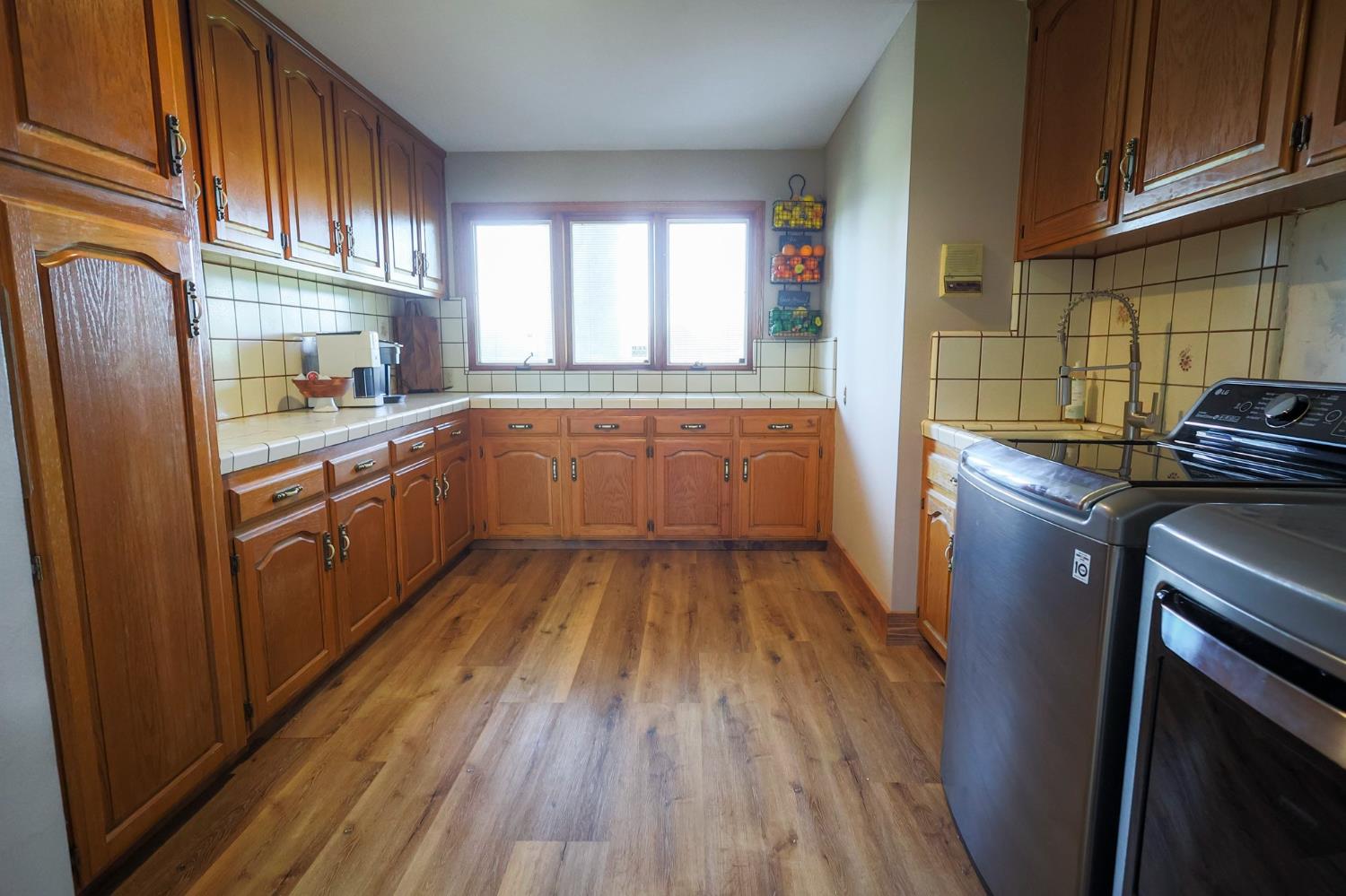 12612 Avenue 392, Cutler, CA 93615