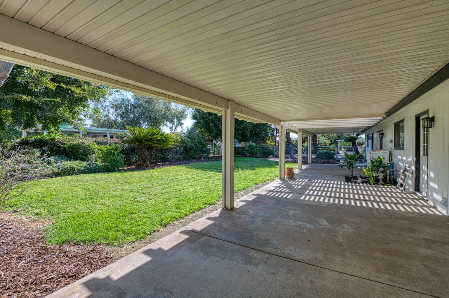 3496 N Academy Ave, Sanger, CA 93657