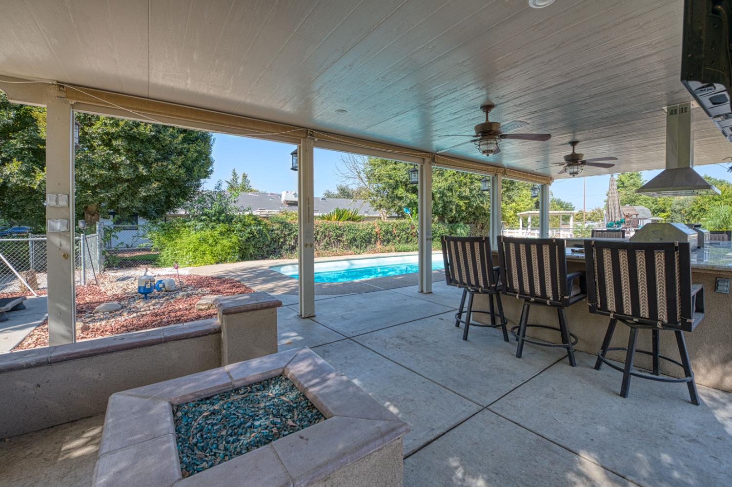 3496 N Academy Ave, Sanger, CA 93657