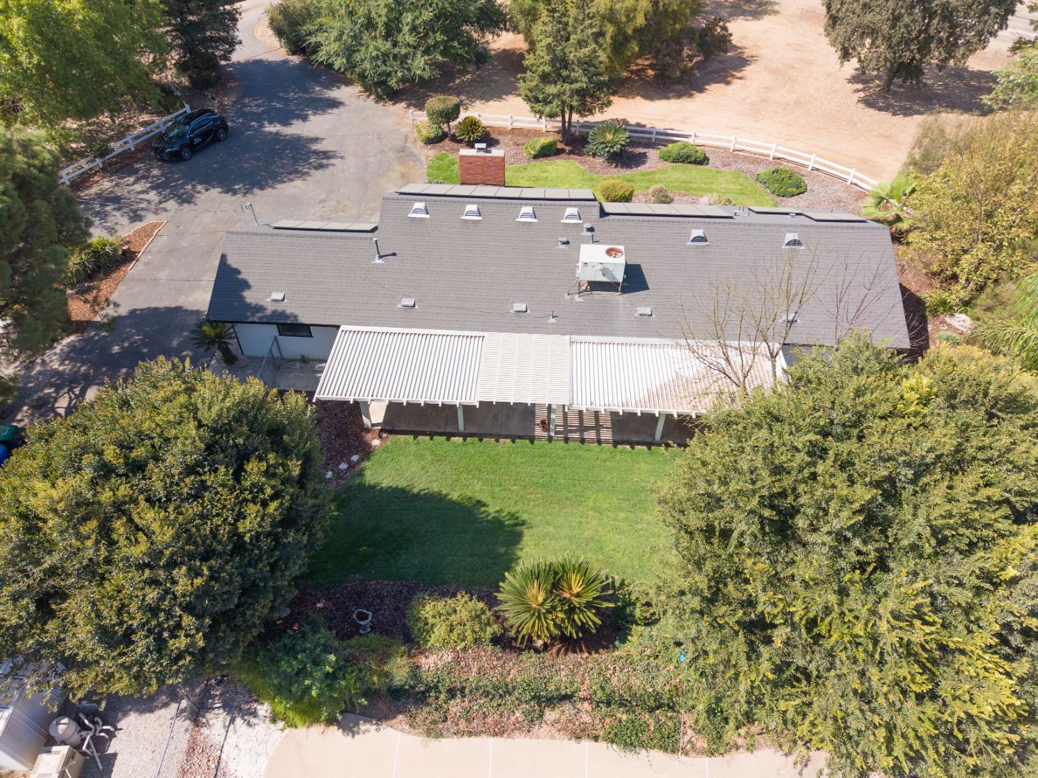 3496 N Academy Ave, Sanger, CA 93657