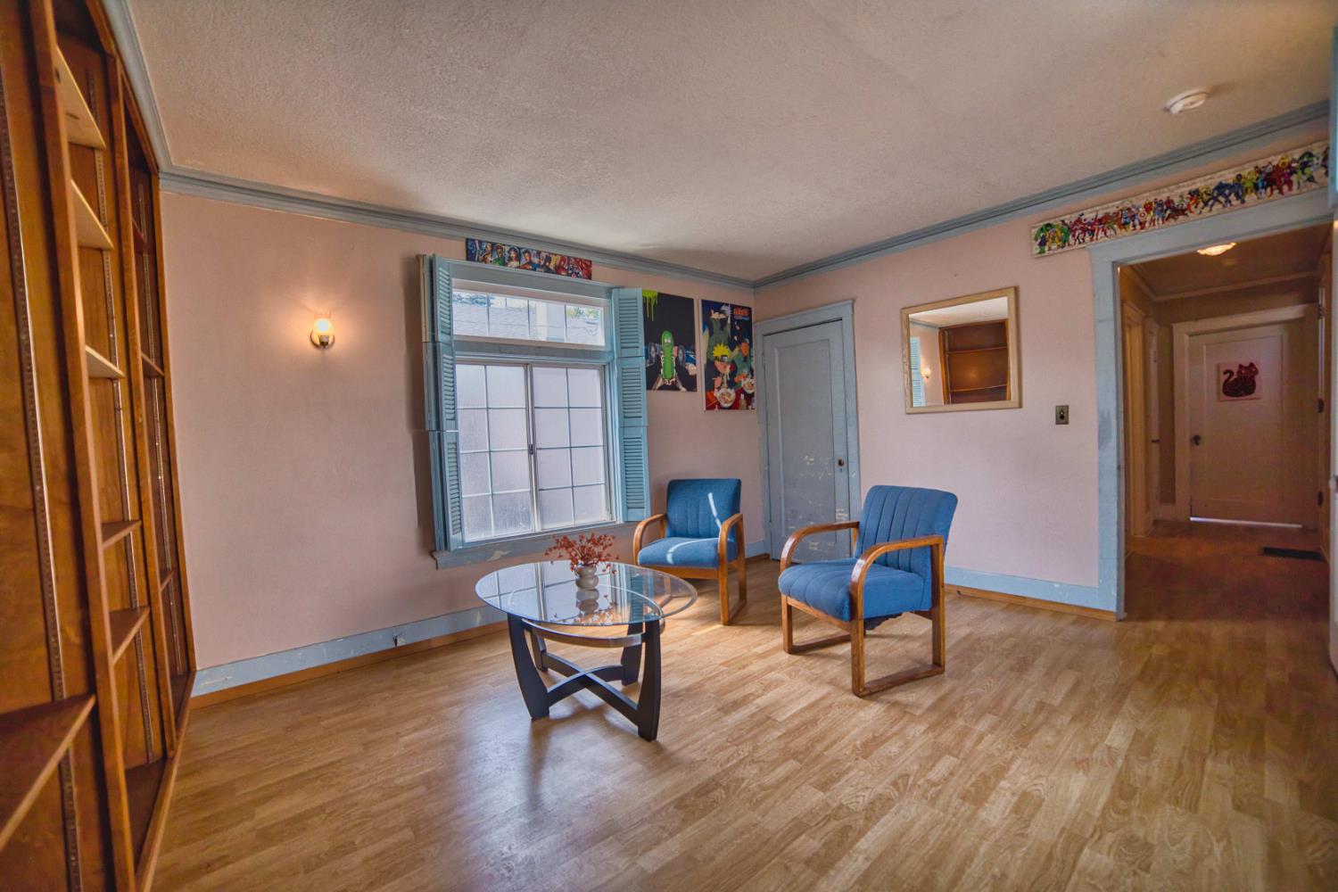 3626 E Huntington Blvd, Fresno, CA 93702