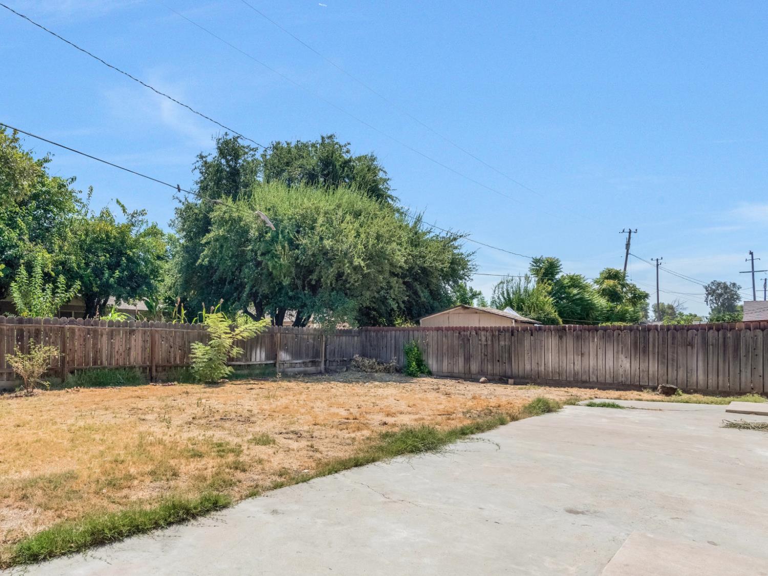 413 S Villa Ave, Fresno, CA 93727