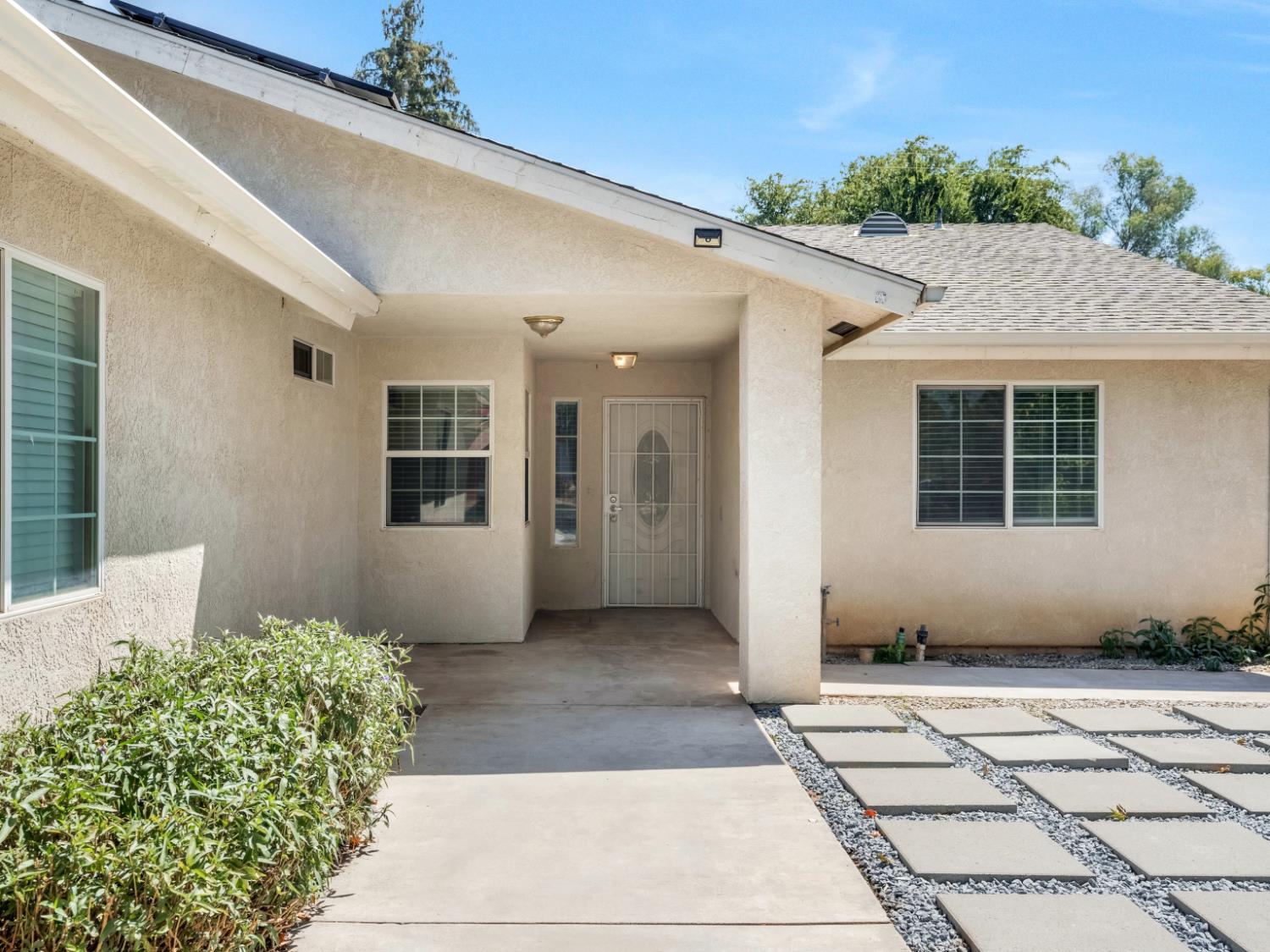 413 S Villa Ave, Fresno, CA 93727