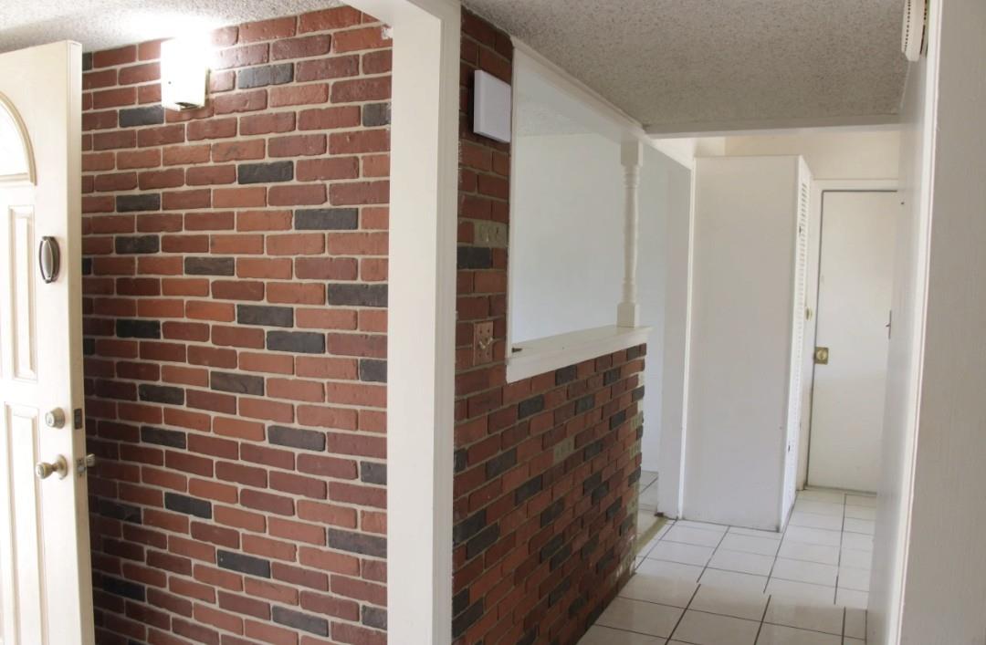 950 E mountian view Ave, Porterville, CA 93257