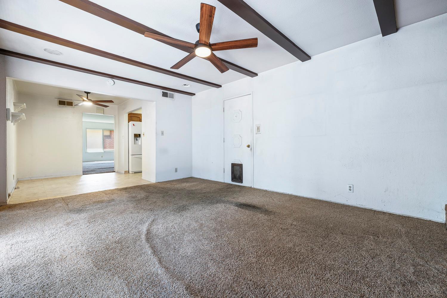 4694 N Mariposa St, Fresno, CA 93726