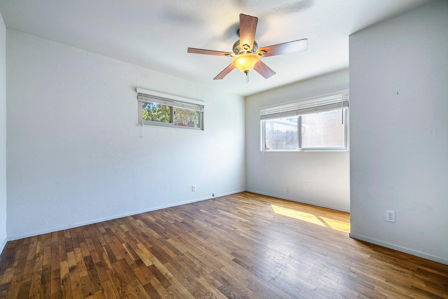 4694 N Mariposa St, Fresno, CA 93726