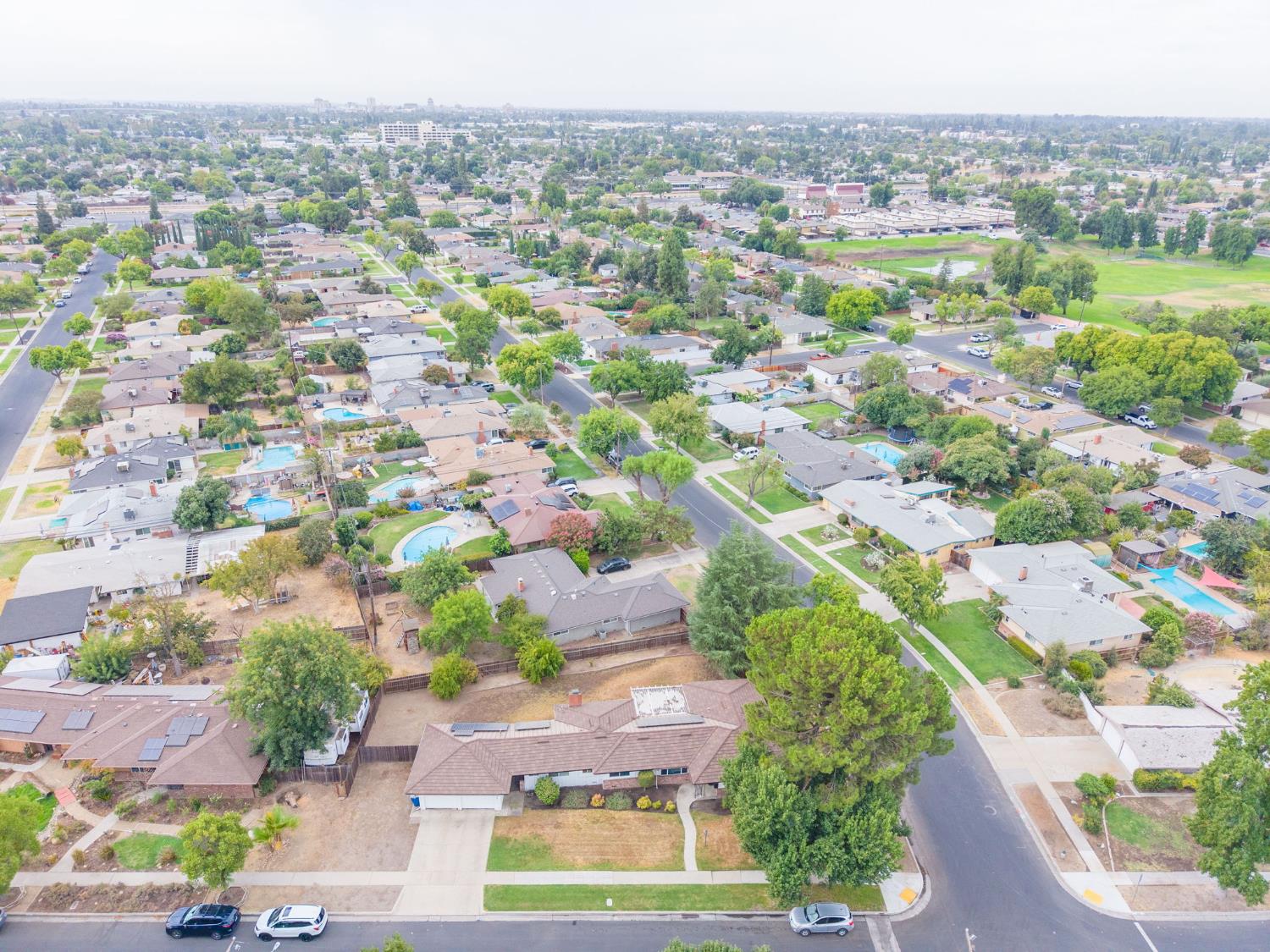 2828 E Fedora Ave, Fresno, CA 93726