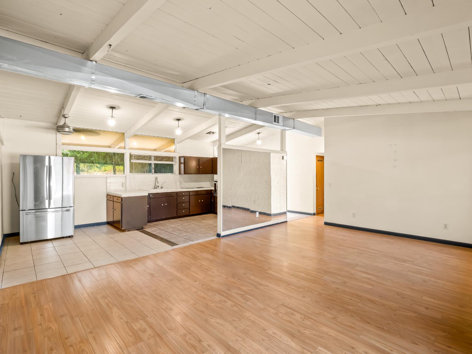 4160 N Dewitt Ave, Fresno, CA 93727