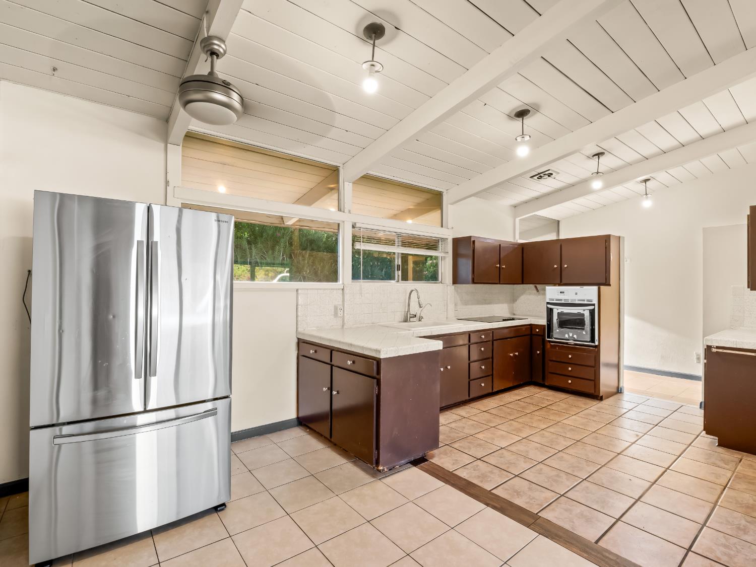 4160 N Dewitt Ave, Fresno, CA 93727