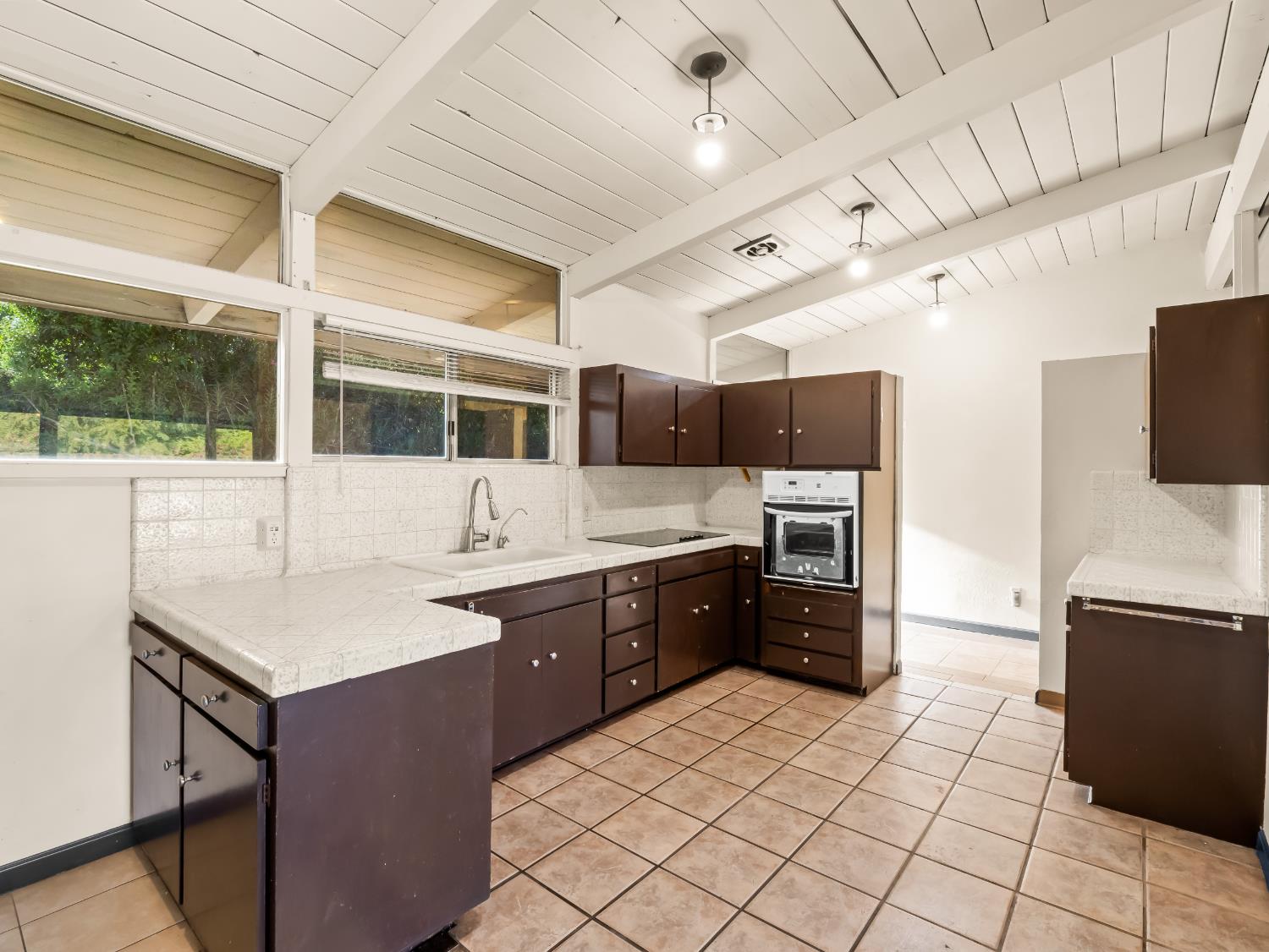 4160 N Dewitt Ave, Fresno, CA 93727